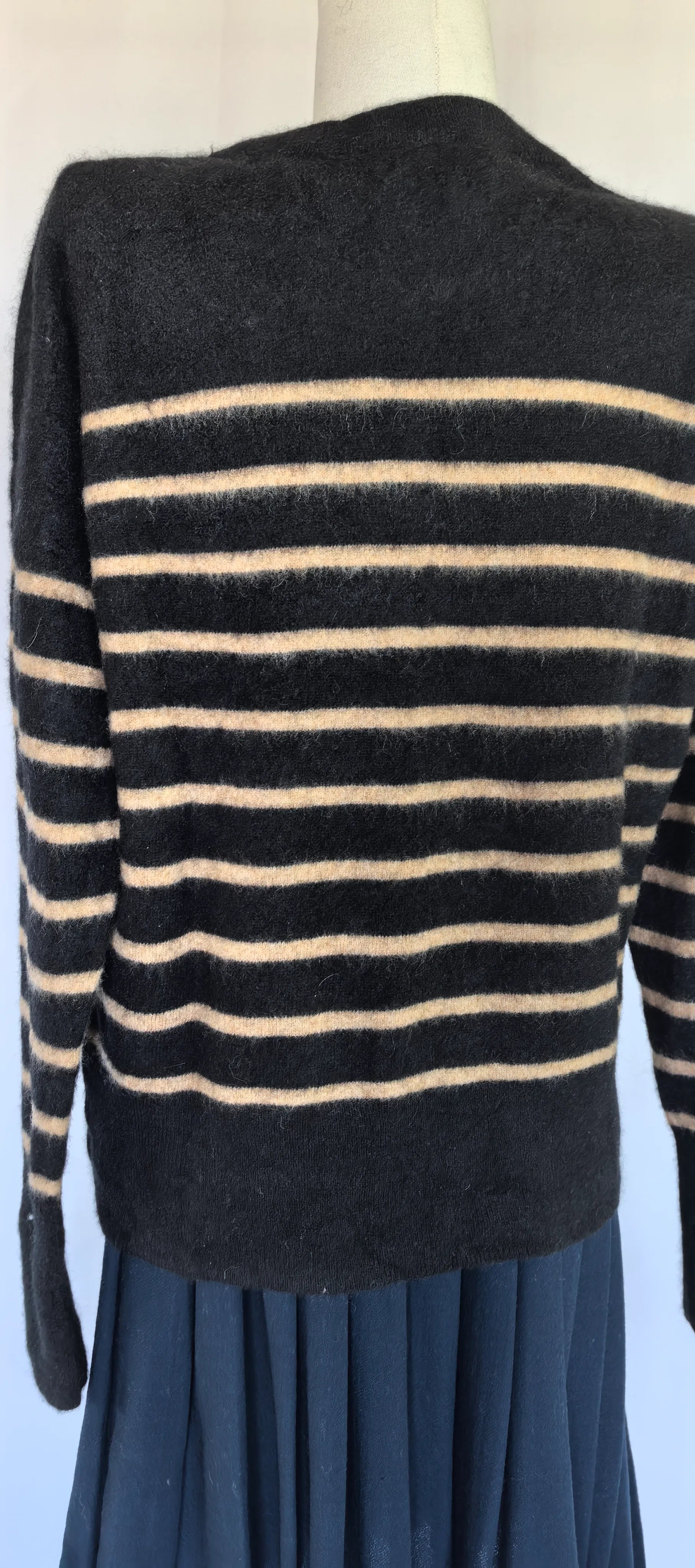 Pulover cu dungi din dublu fir de casmir - Tahari