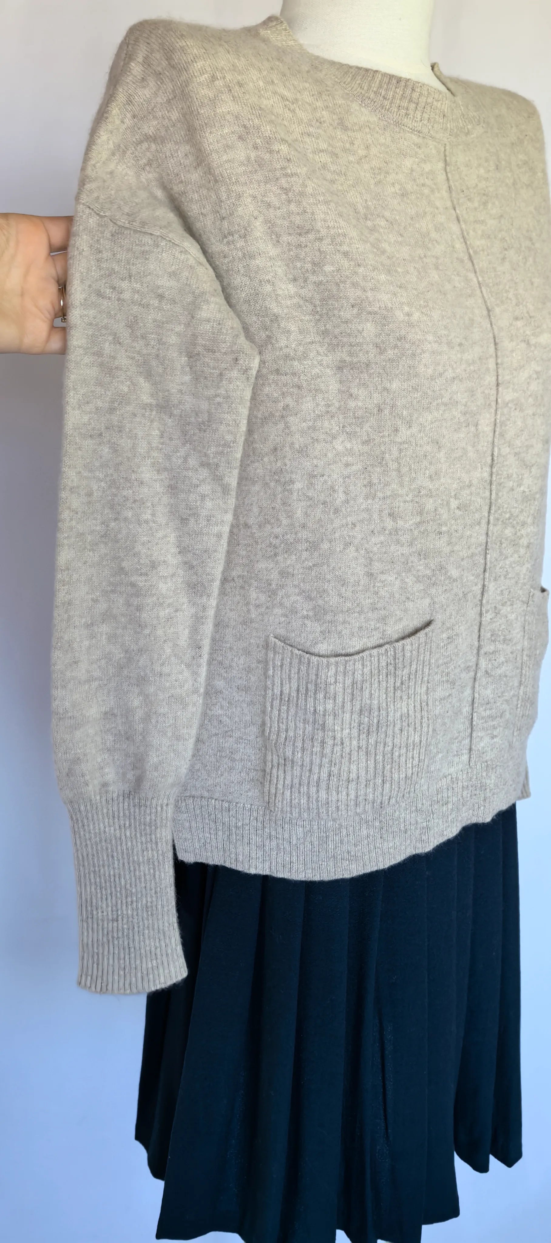 Pulover din casmir - Tahari