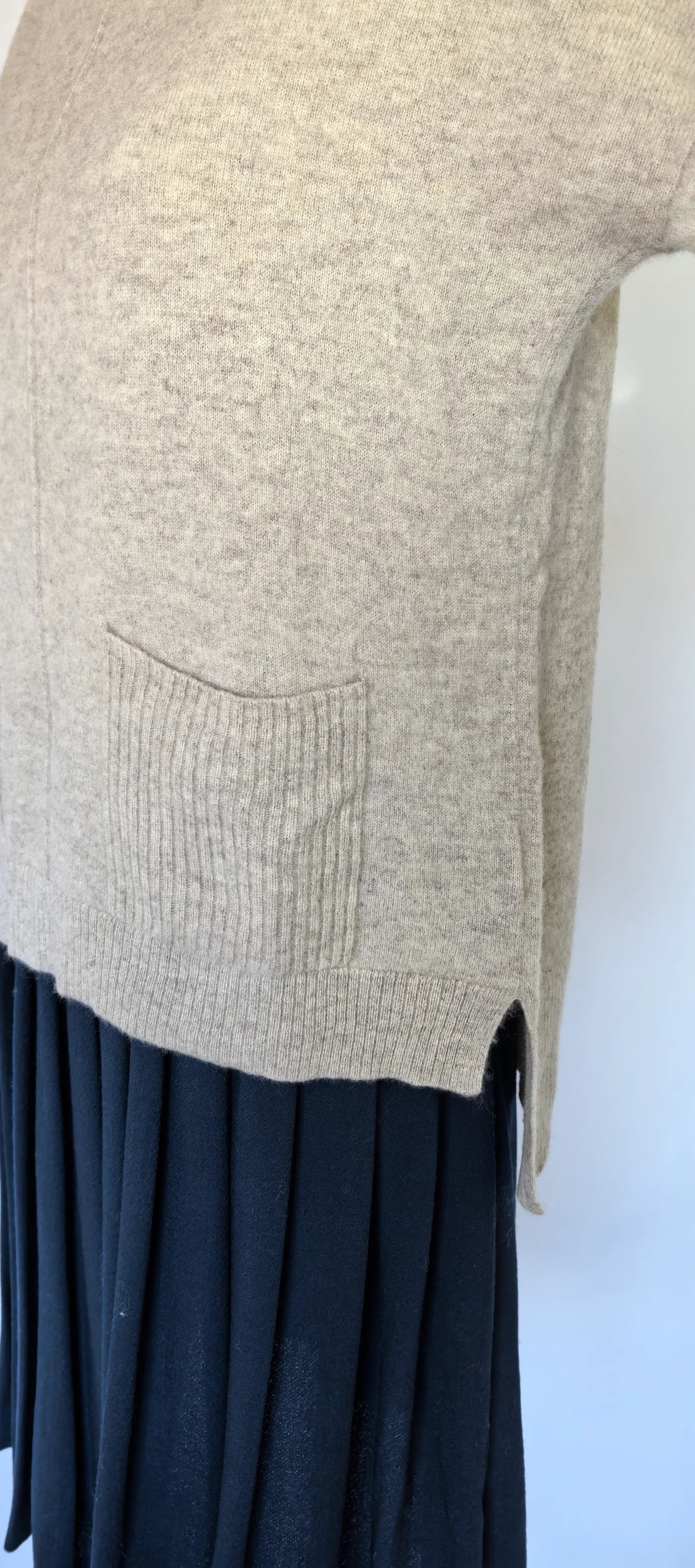 Pulover din casmir - Tahari