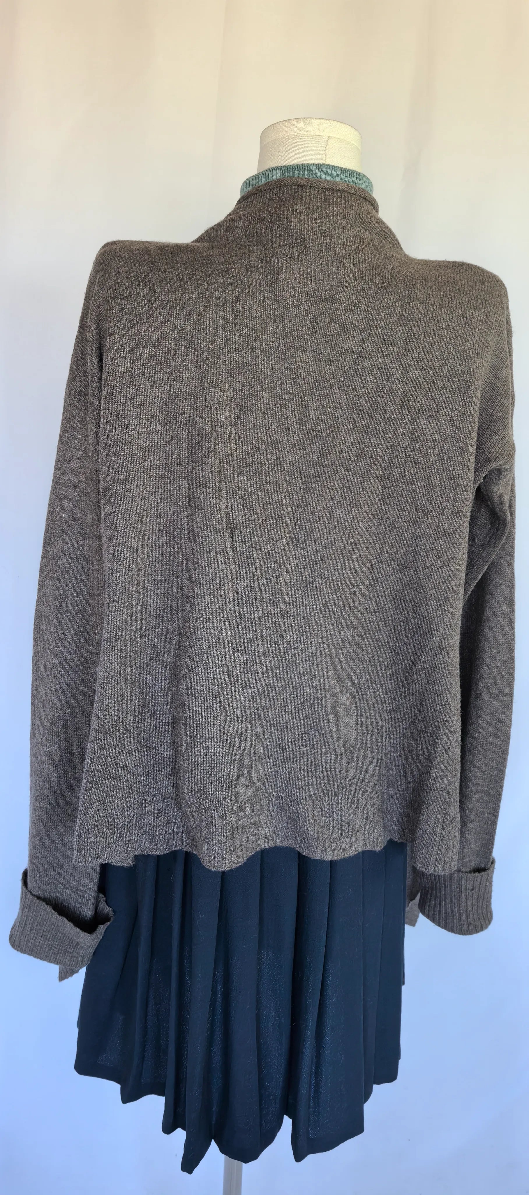 Cardigan asimetric din casmir - Aqua Cashmere