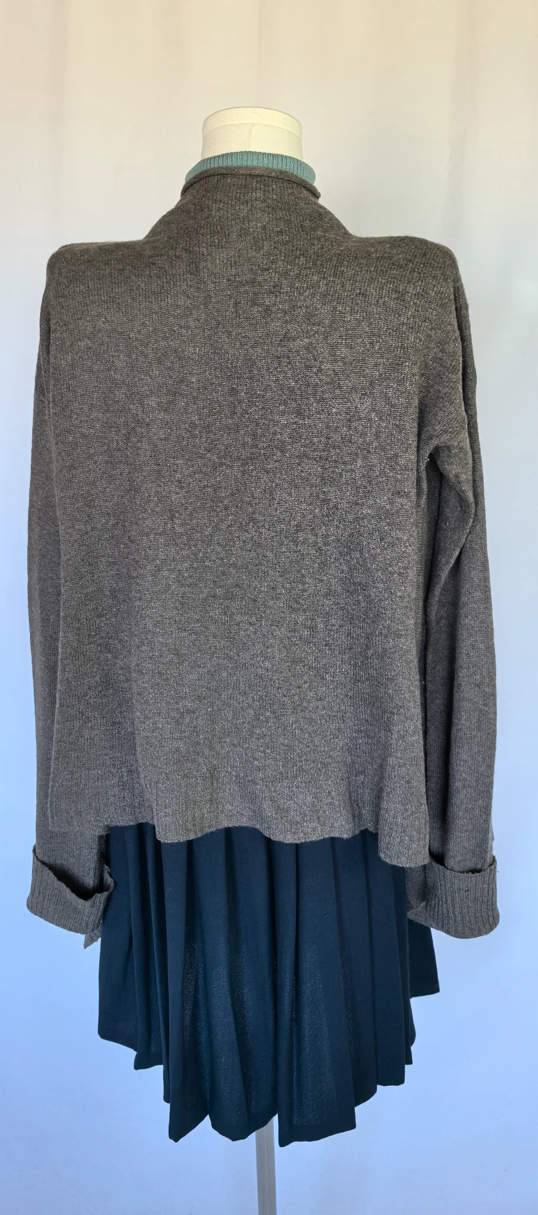 Cardigan asimetric din casmir - Aqua Cashmere