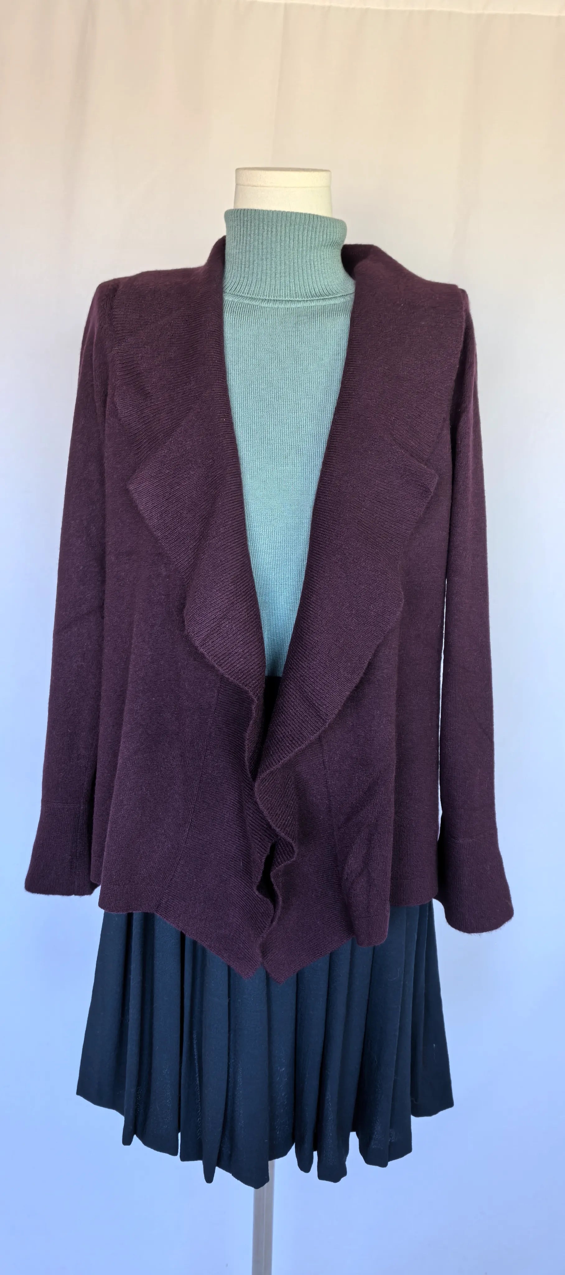 Cardigan din casmir cu volane - Ann Taylor