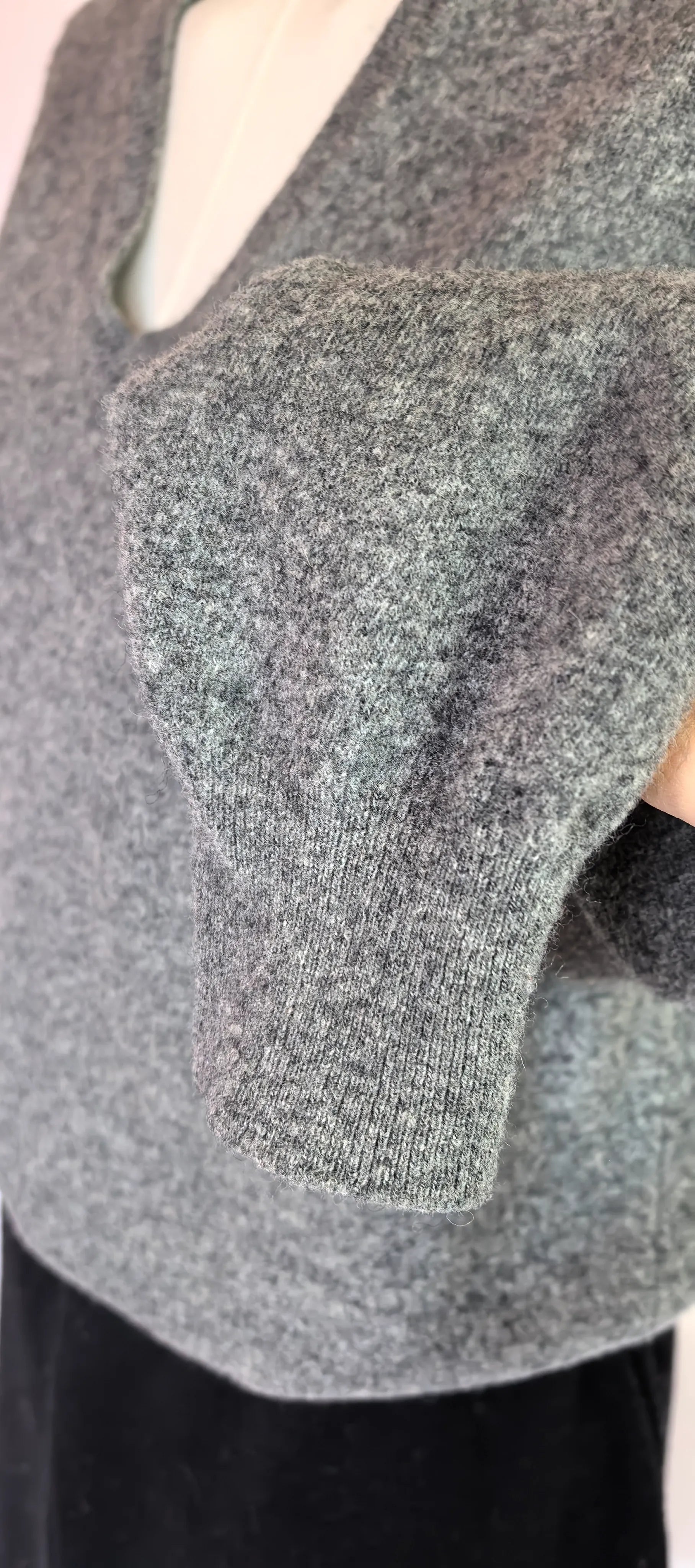 Pulover din lana virgina - Benetton - XL