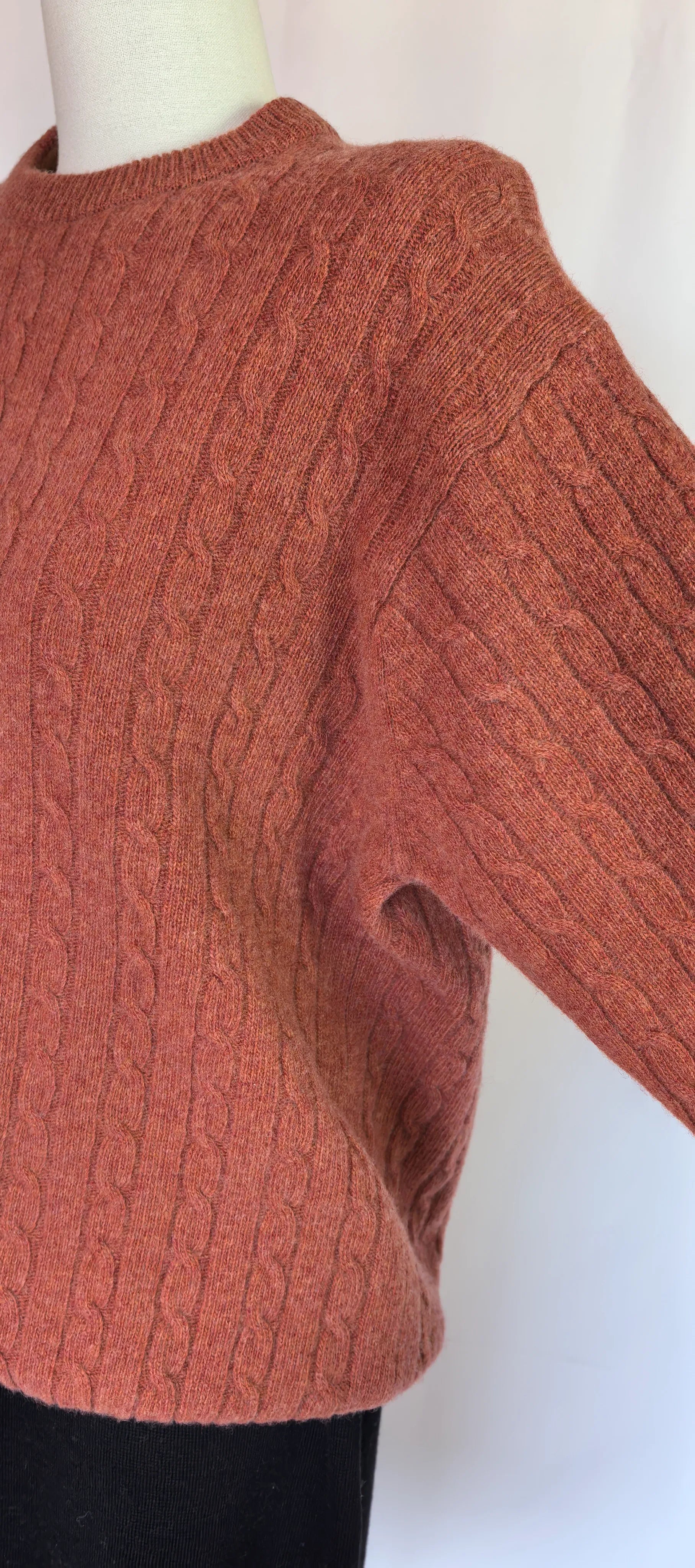 Pulover cu torsade din pura lana virgina