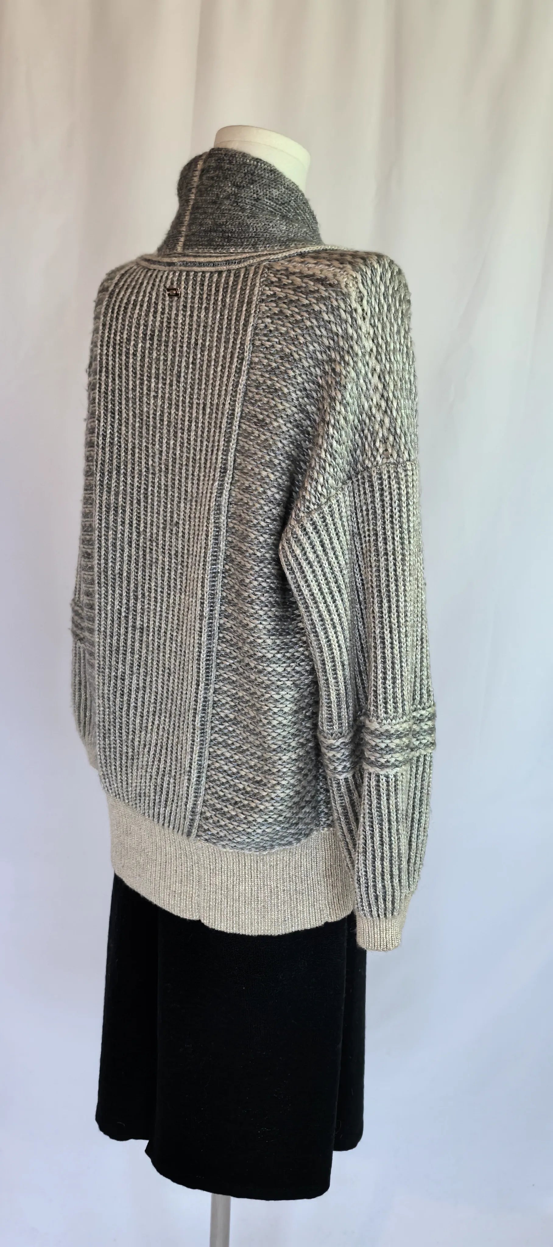 Cardigan blend de lana Escada