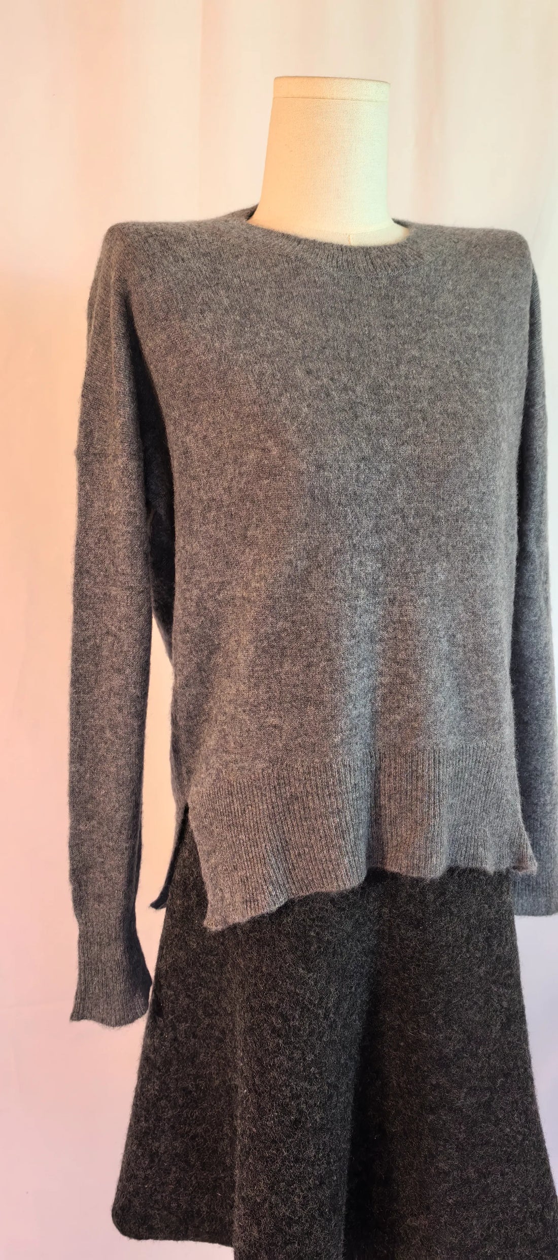 Pulover din casmir oversized- Tahari - M