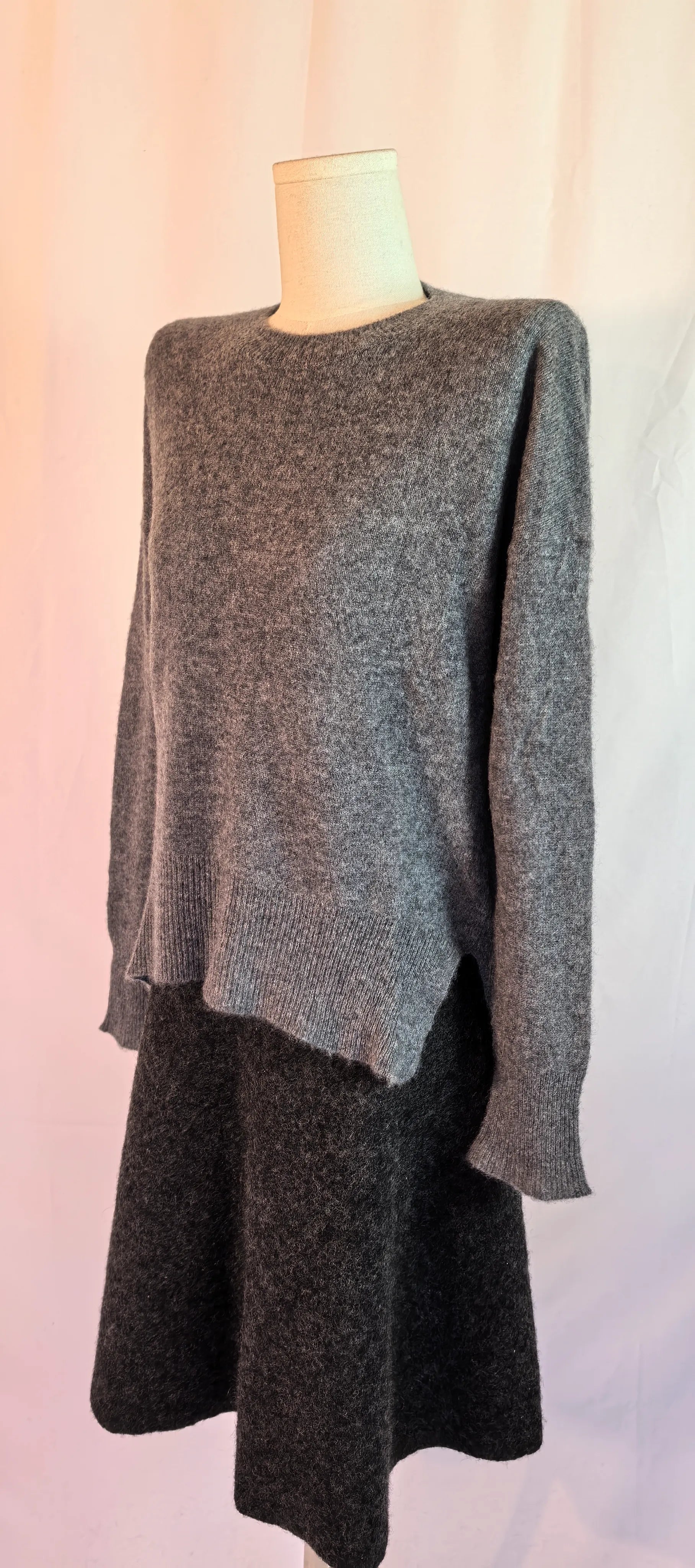 Pulover din casmir oversized- Tahari - M