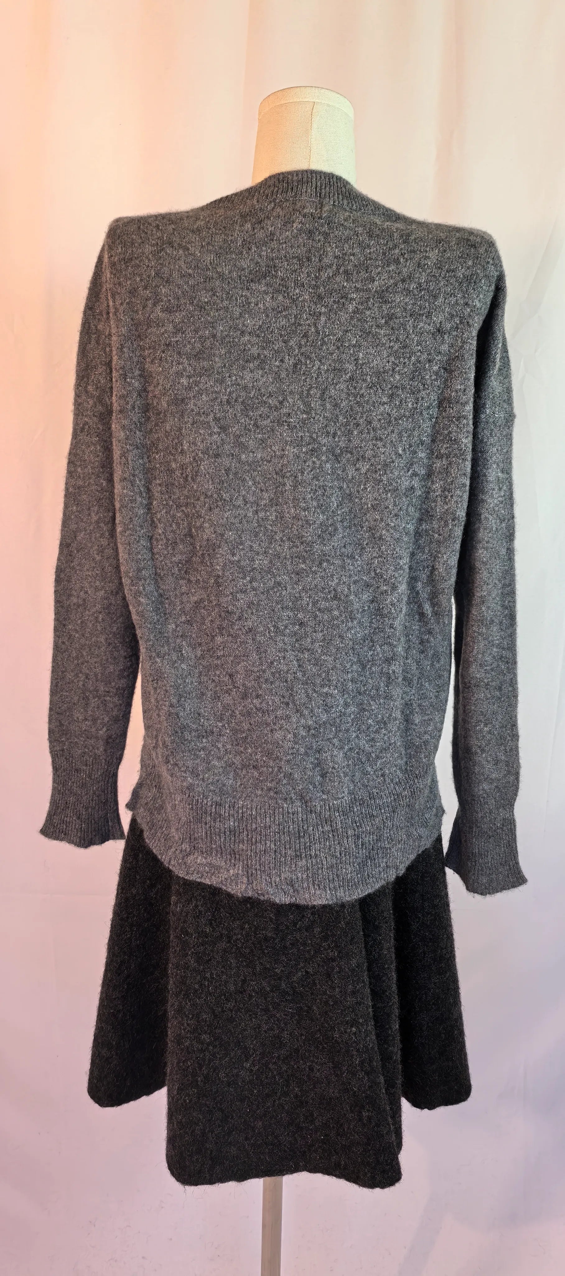 Pulover din casmir oversized- Tahari - M