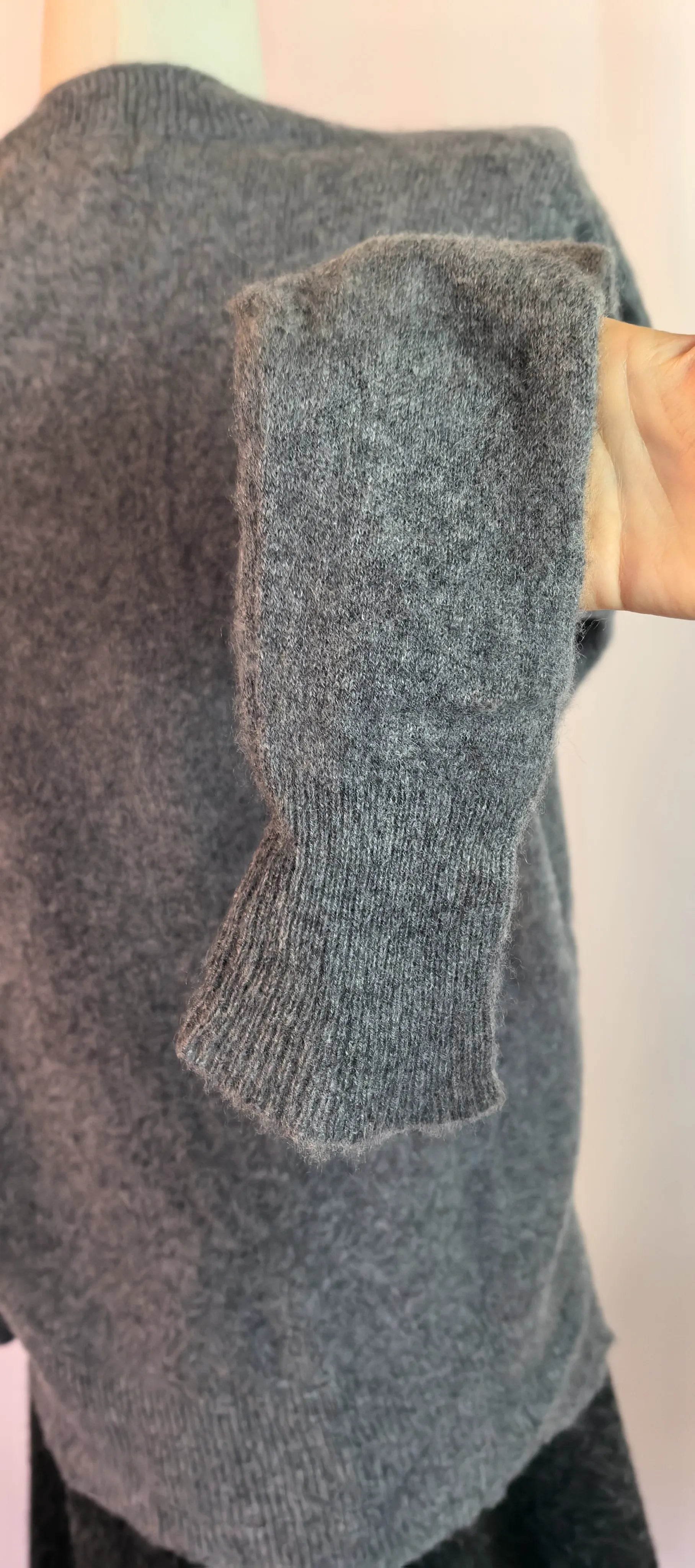 Pulover din casmir oversized- Tahari - M