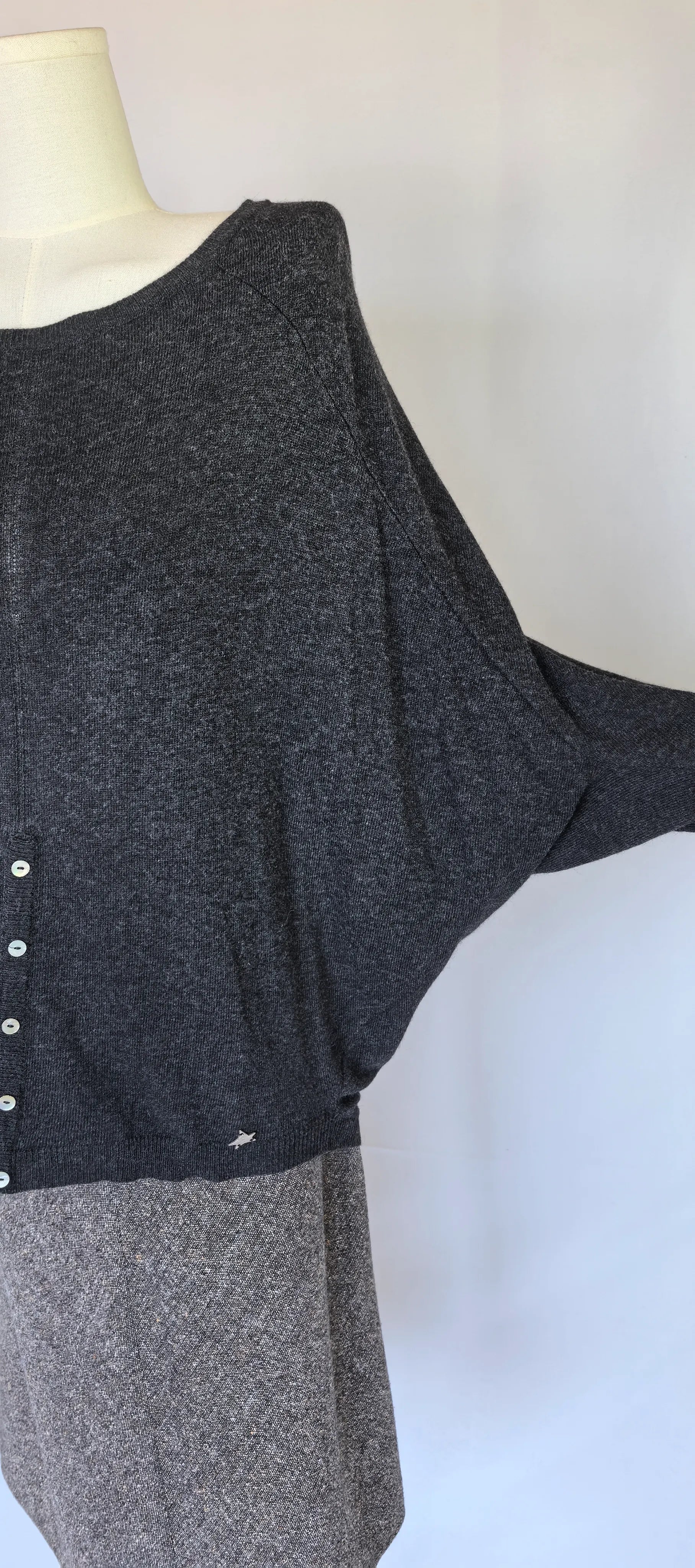 Pulover asimetric  blend vascoza si angora