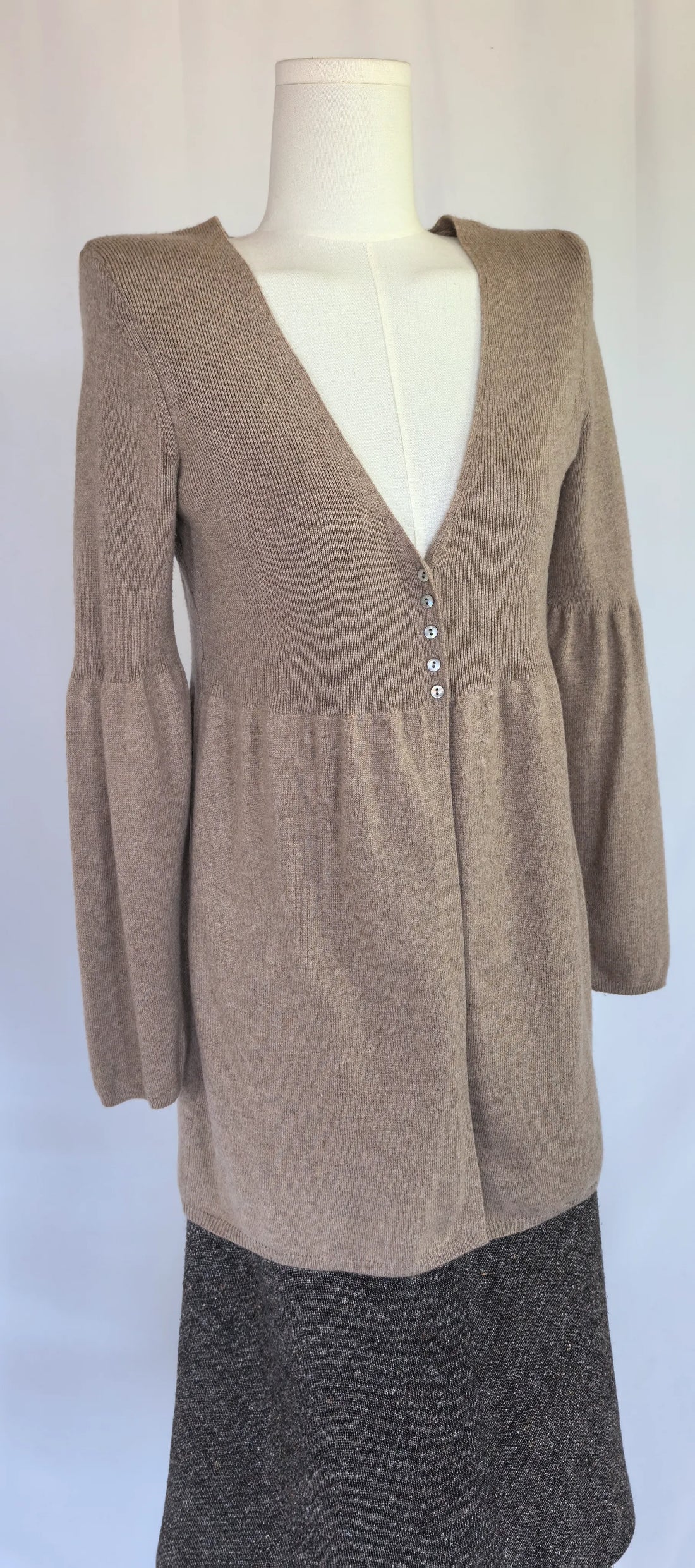 Cardigan lung din blend lana si casmir - Madeleine