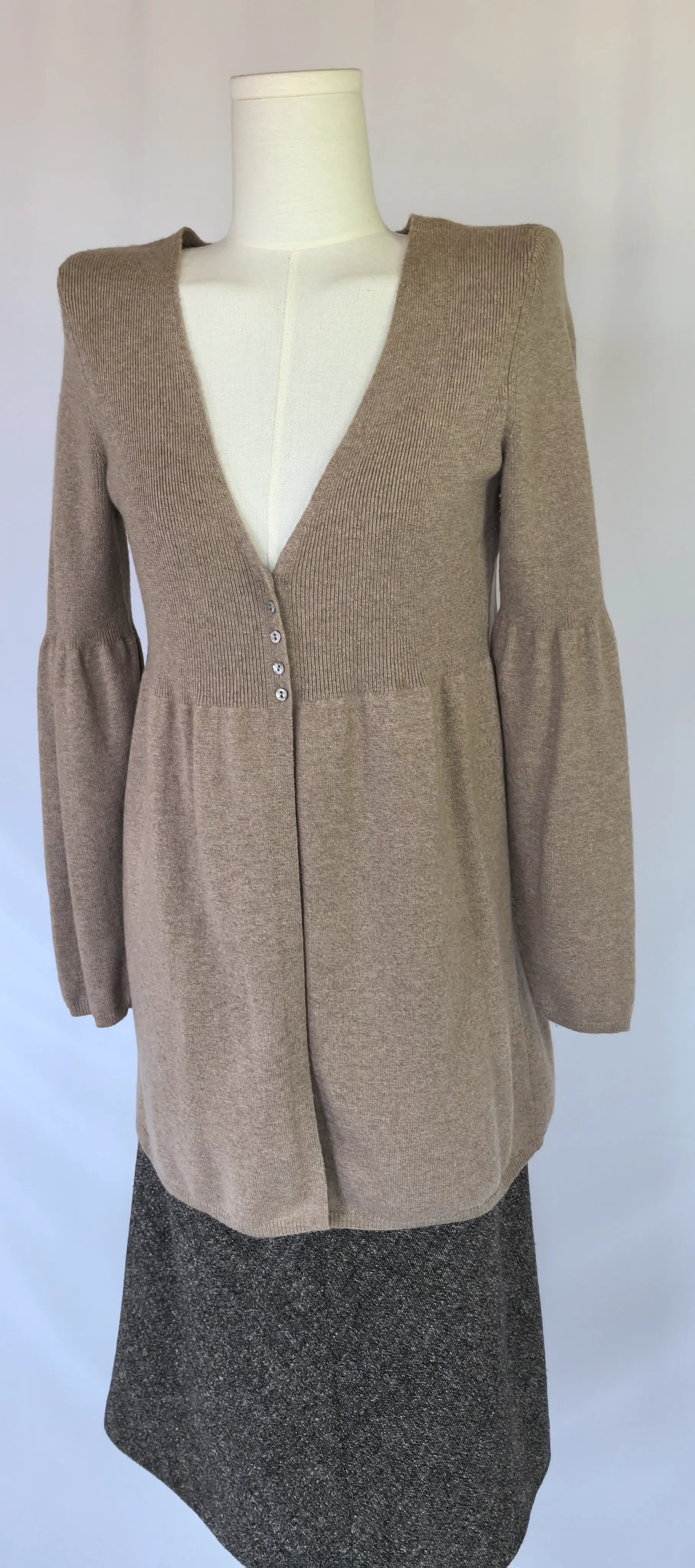 Cardigan lung din blend lana si casmir - Madeleine