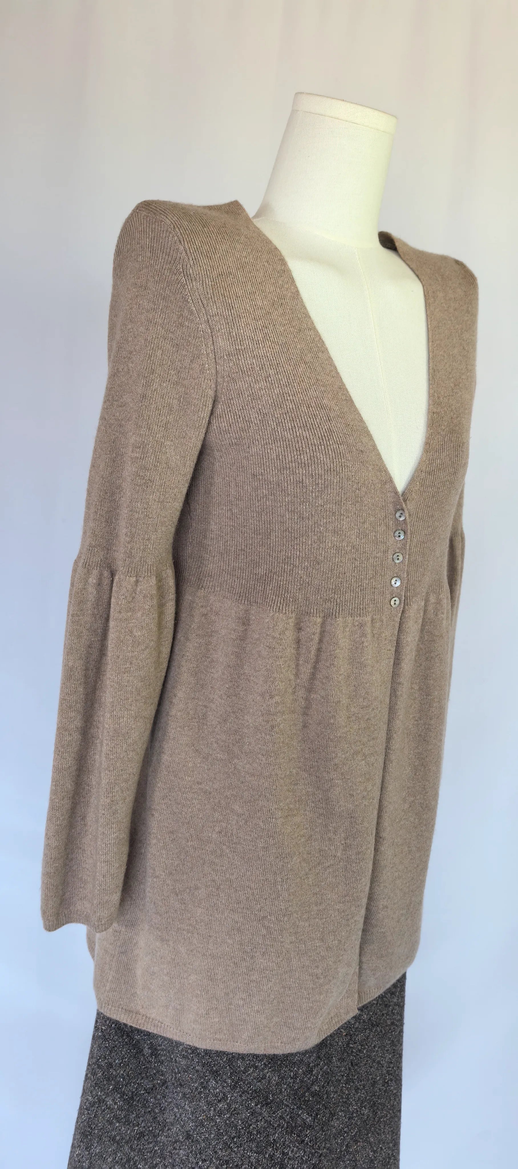 Cardigan lung din blend lana si casmir - Madeleine