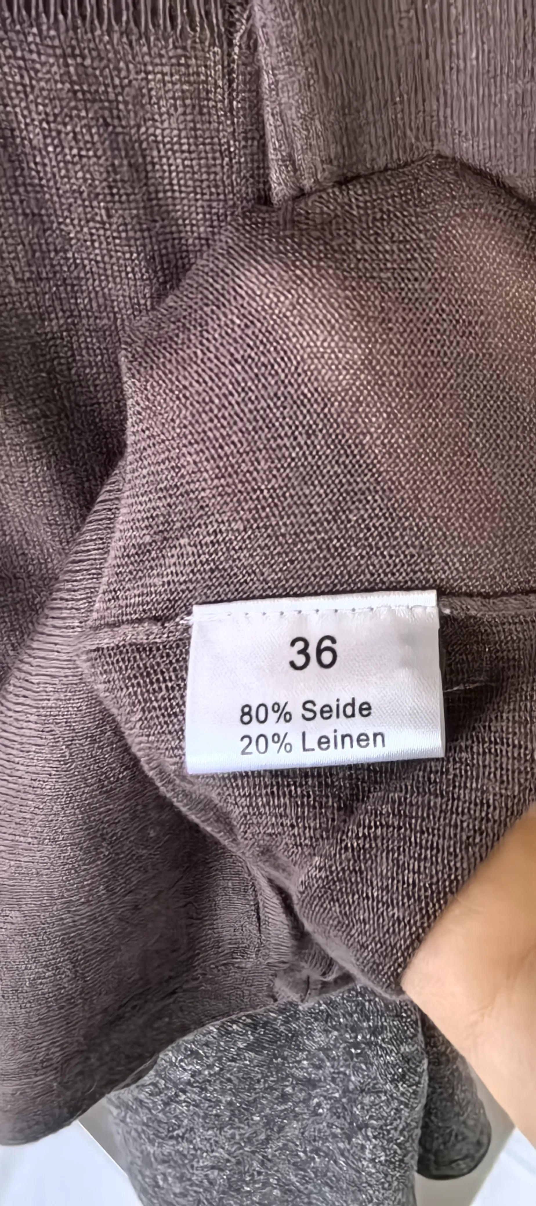 Cardigan lung din matase tricotata