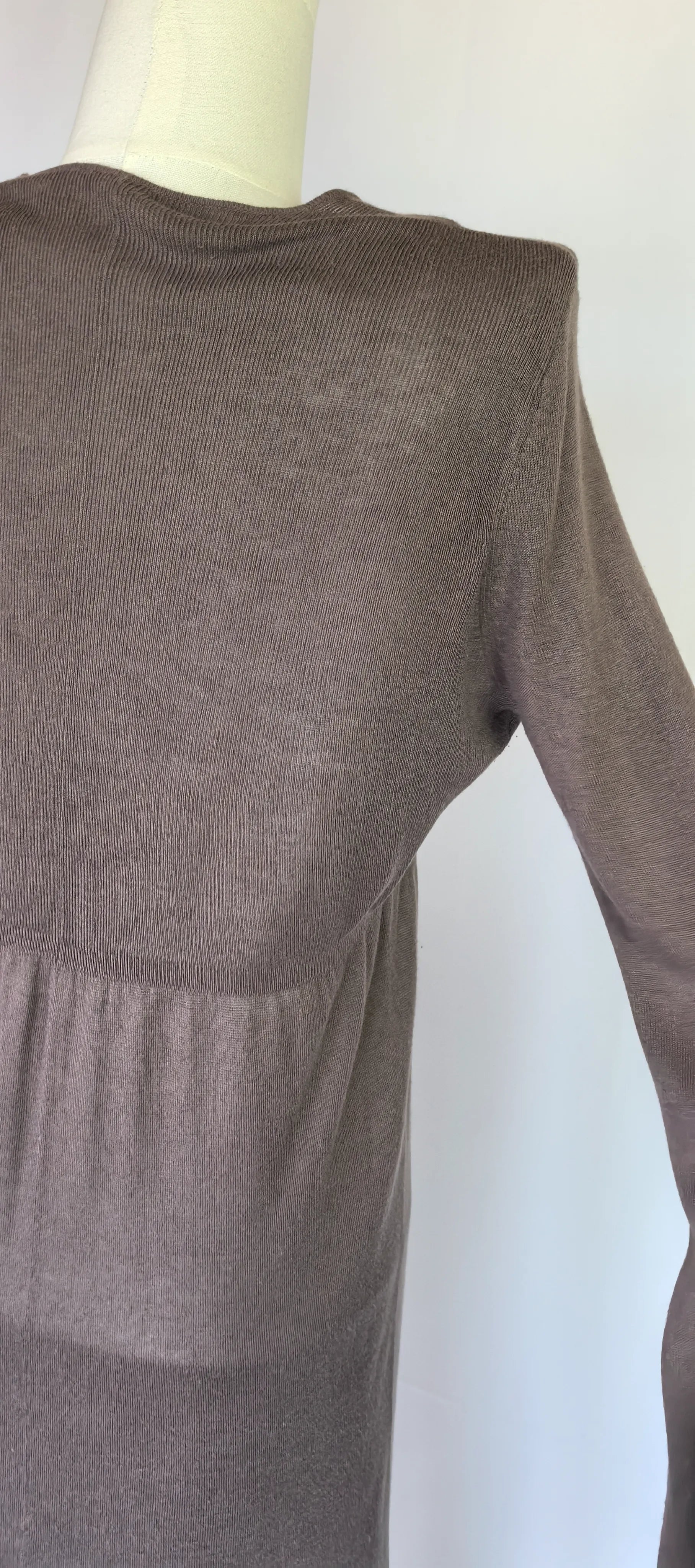 Cardigan lung din matase tricotata