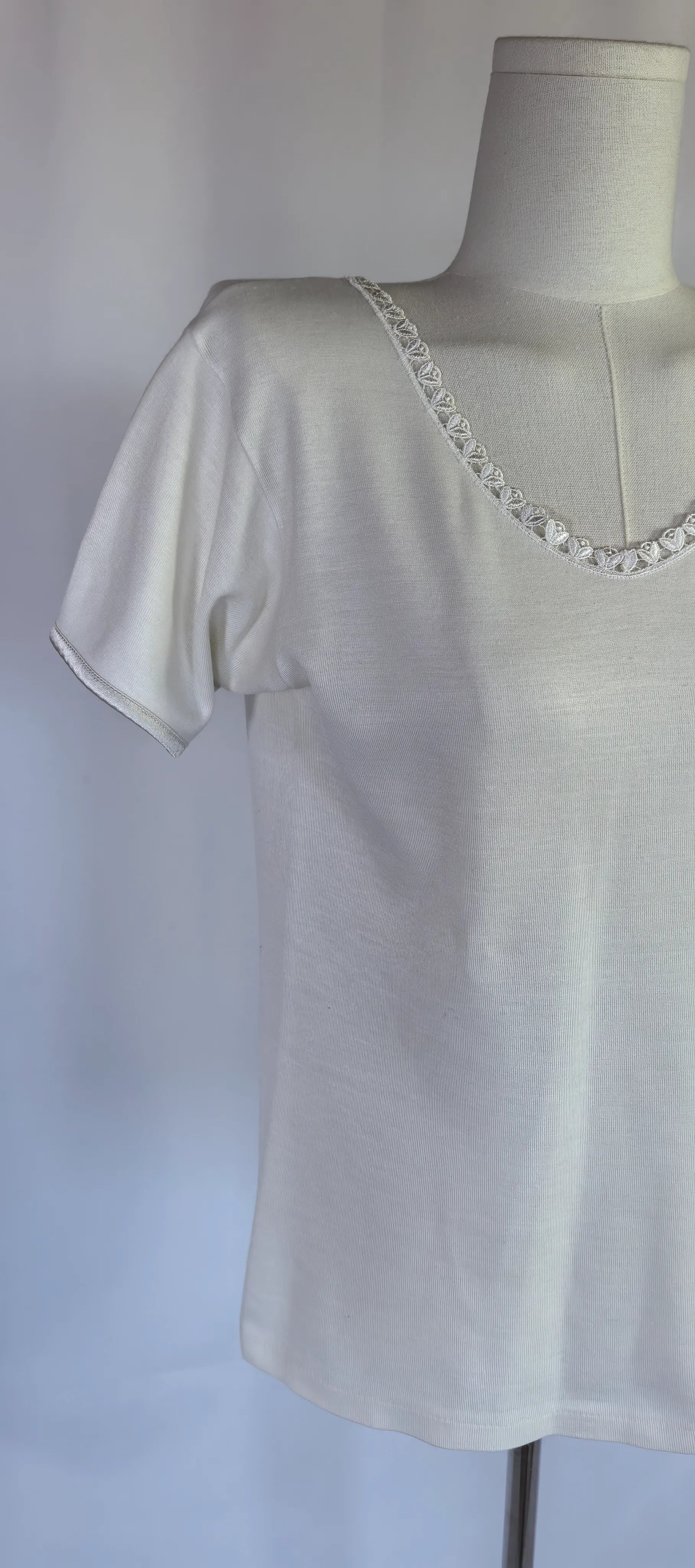 Tricou prim strat din lana si bumbac