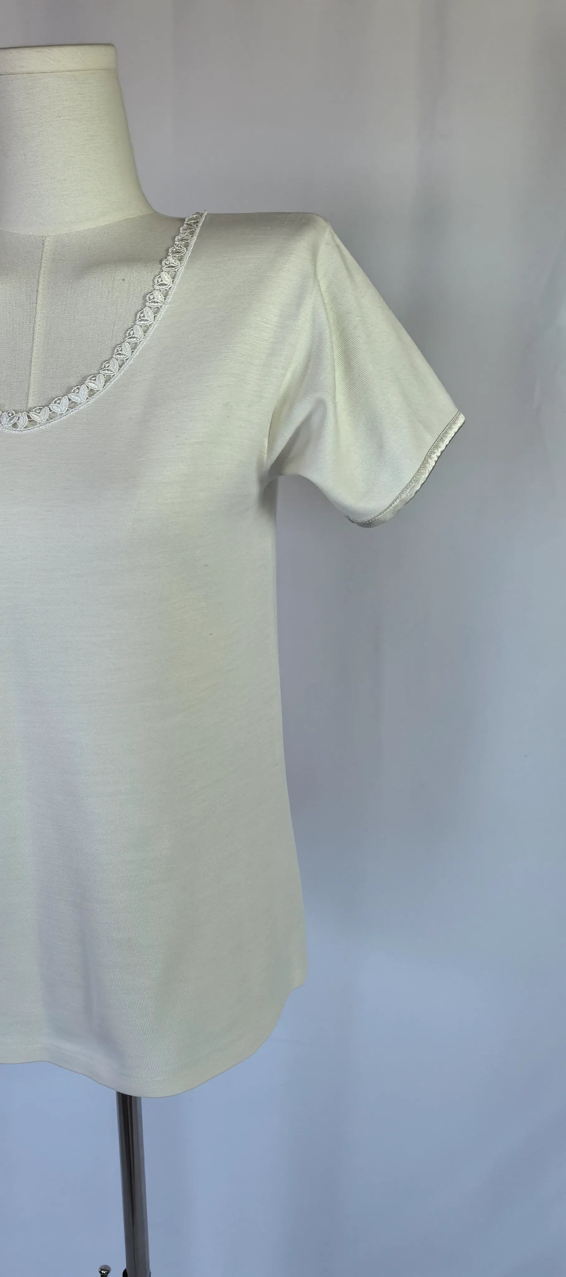 Tricou prim strat din lana si bumbac