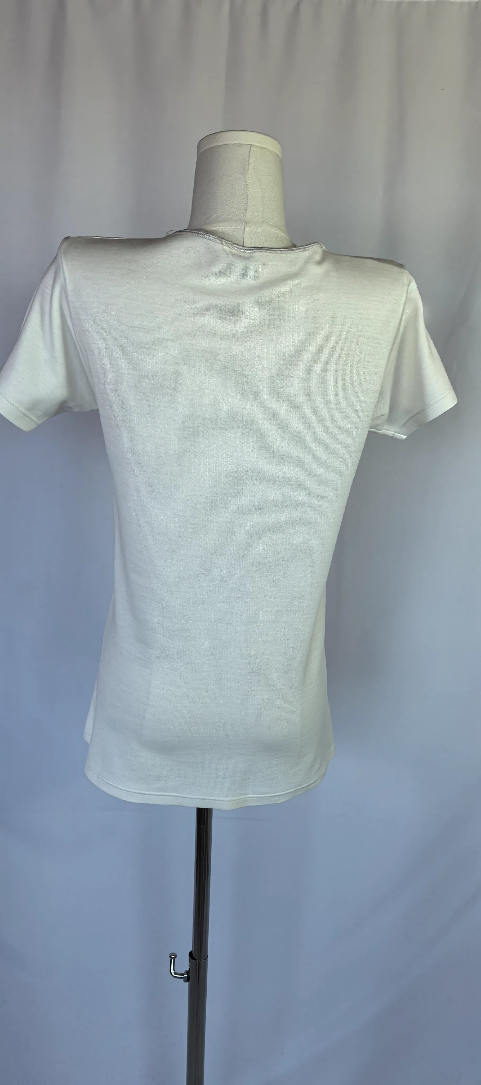 Tricou prim strat din lana