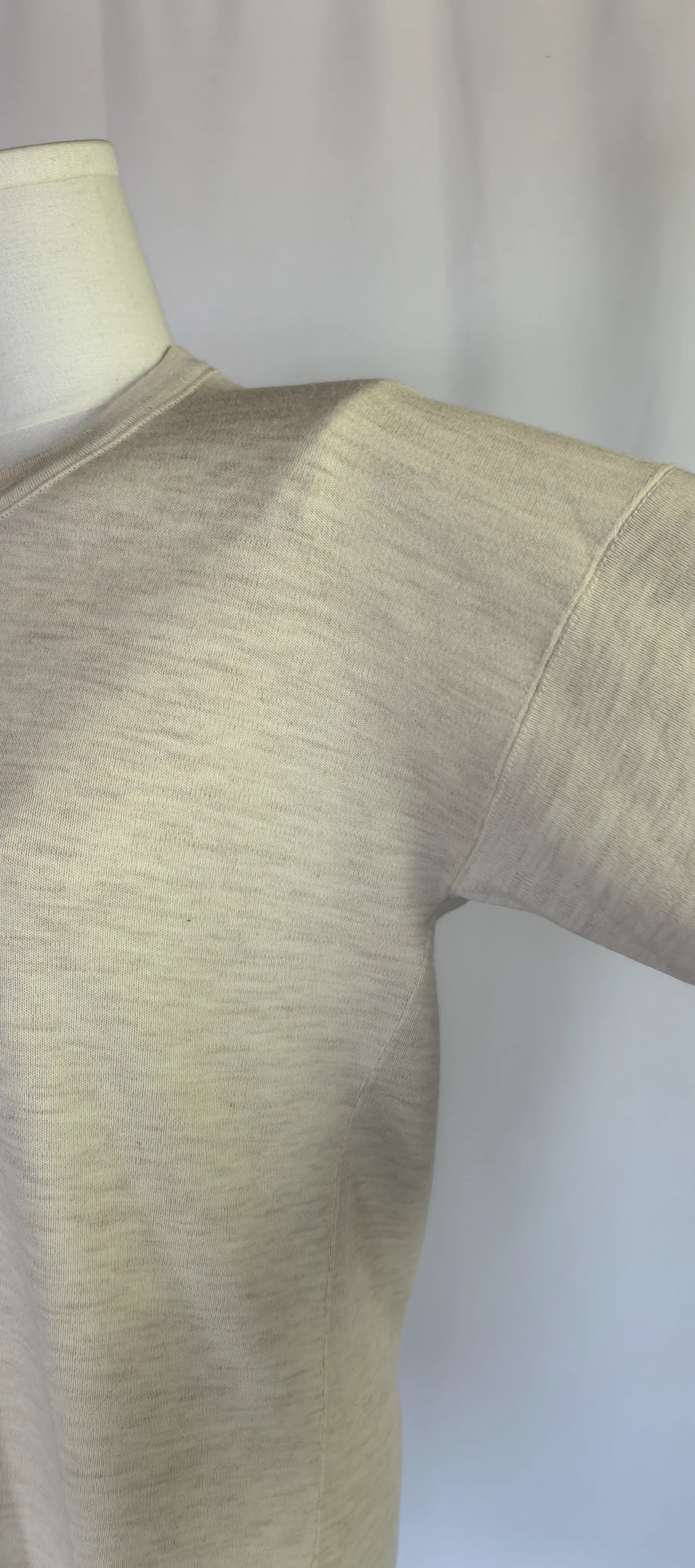 Bluza prim strat din lana