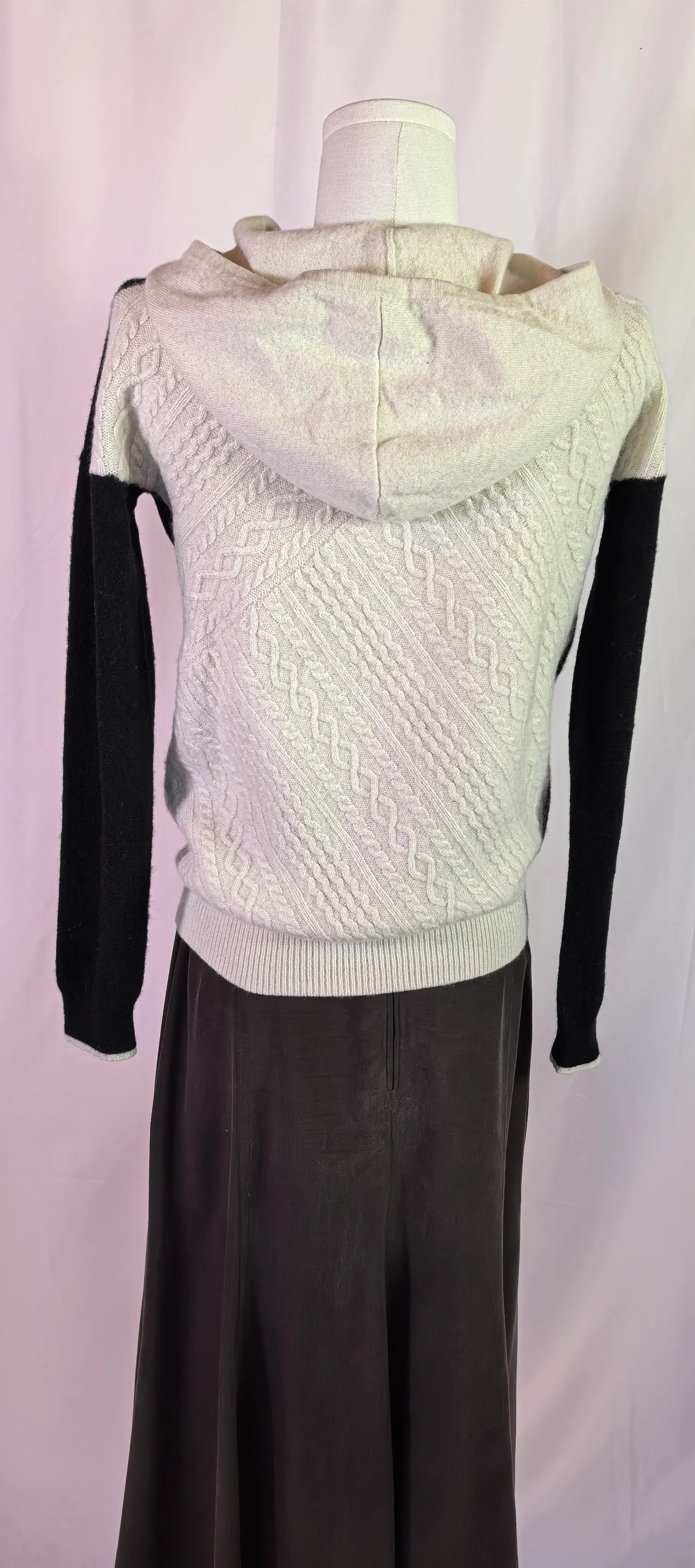 Hanorac din casmir cu torsade - Neiman Marcus