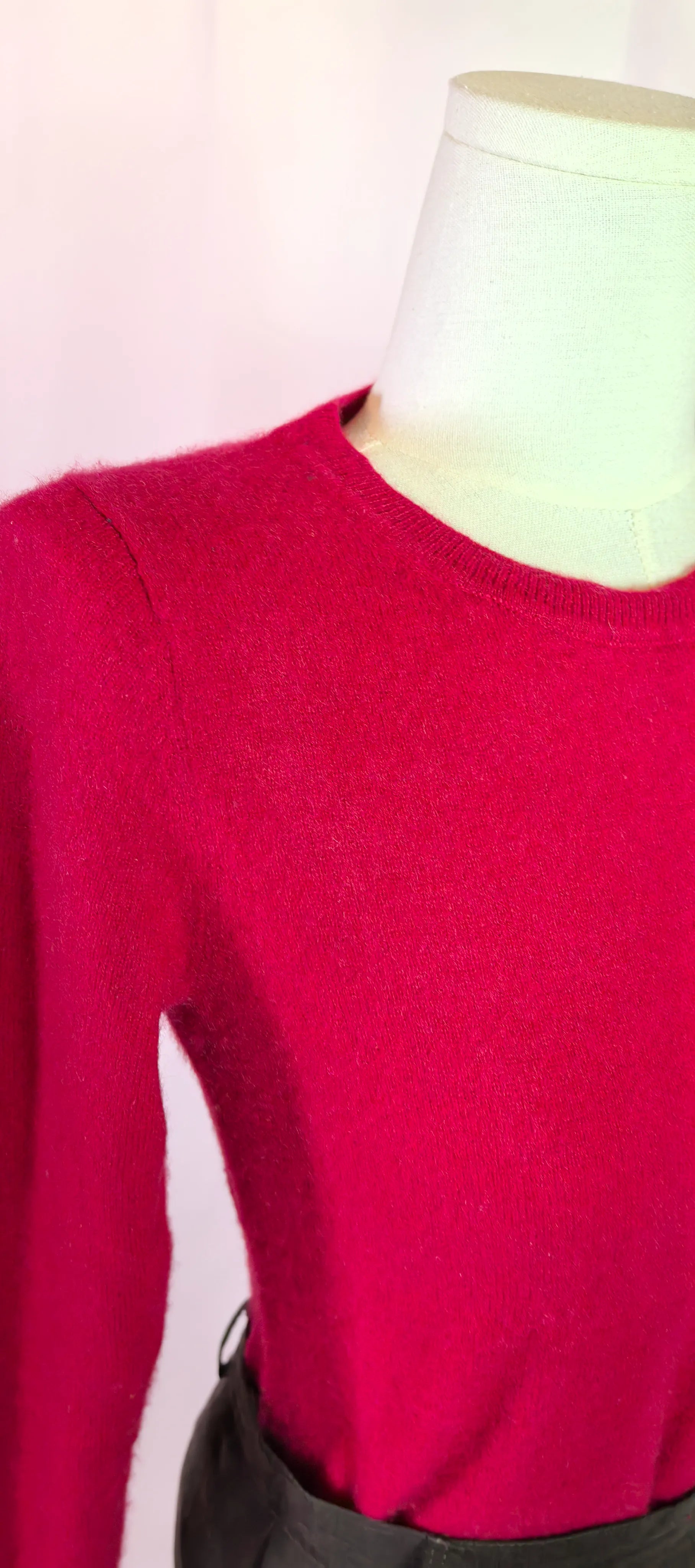 Pulover din casmir - Tahari