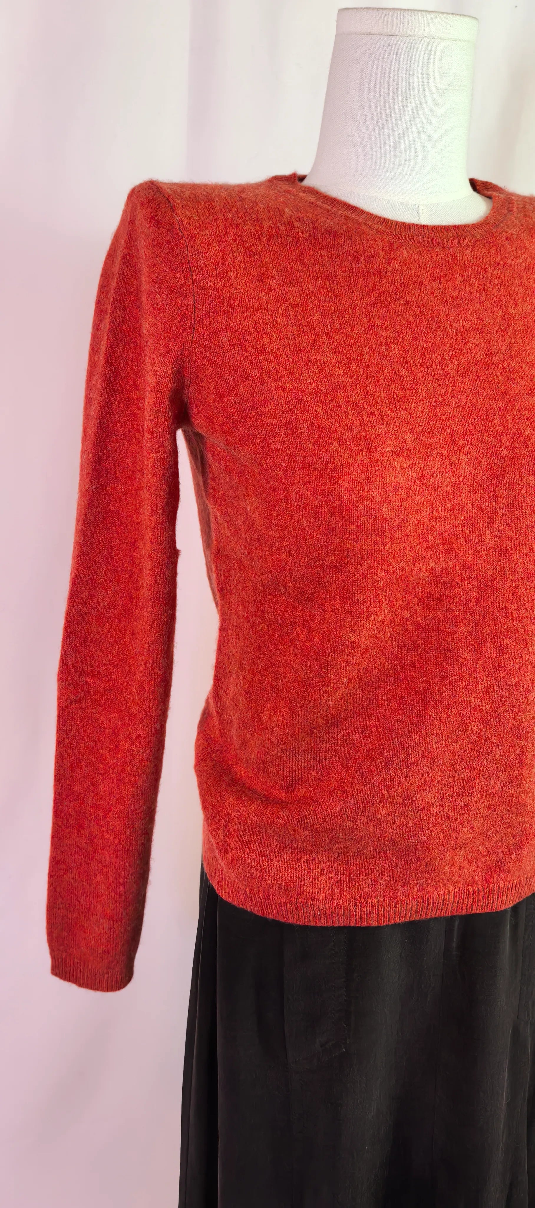 Pulover din casmir - Tahari