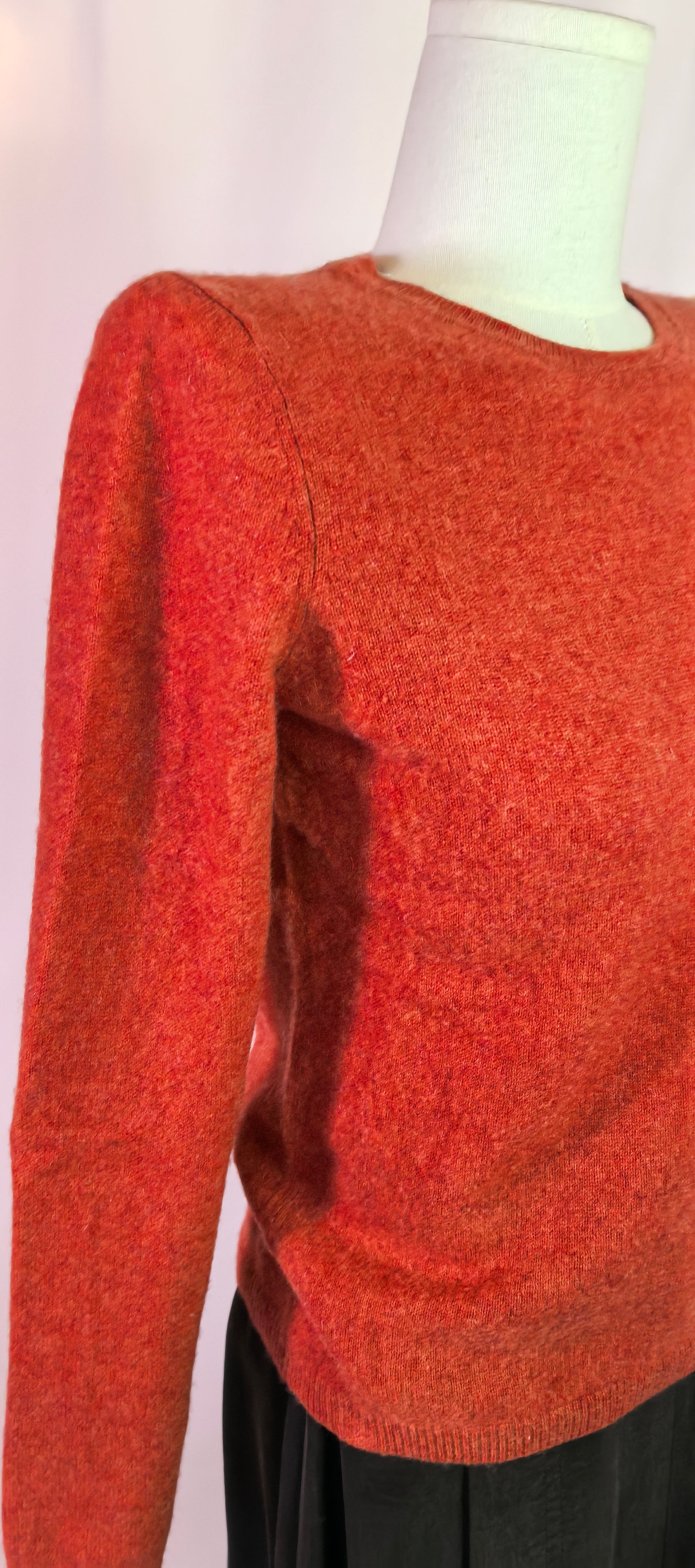 Pulover din casmir - Tahari