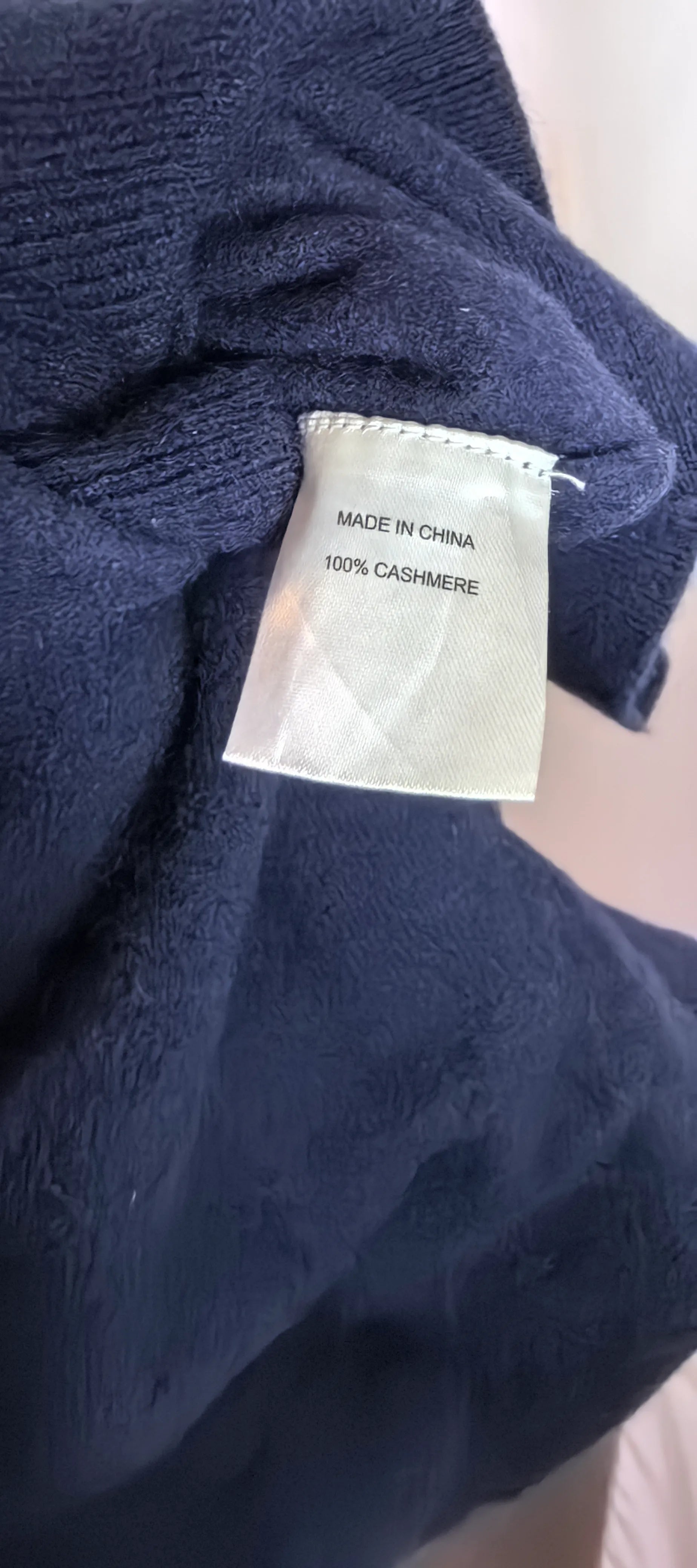 Pulover din casmir - Quince