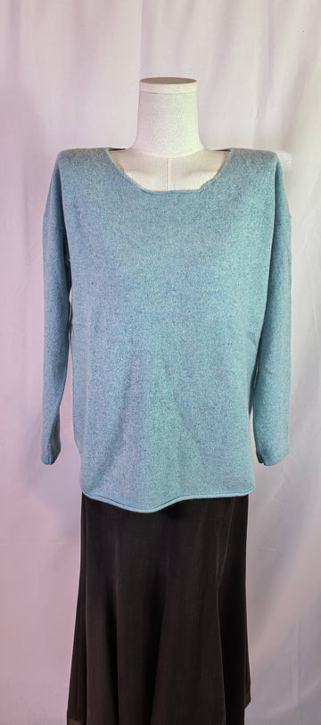 Pulover  din casmir cu nasturi la spate - Boden