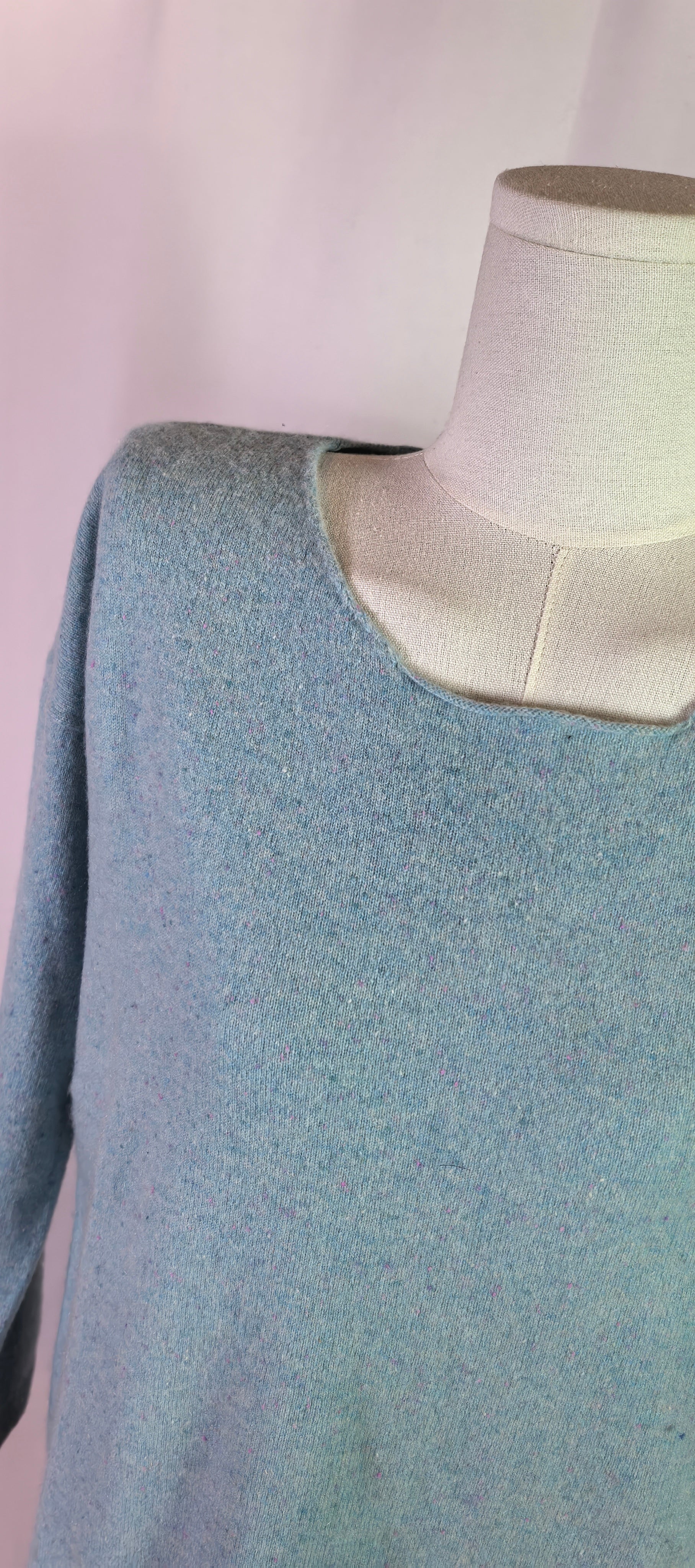 Pulover  din casmir cu nasturi la spate - Boden