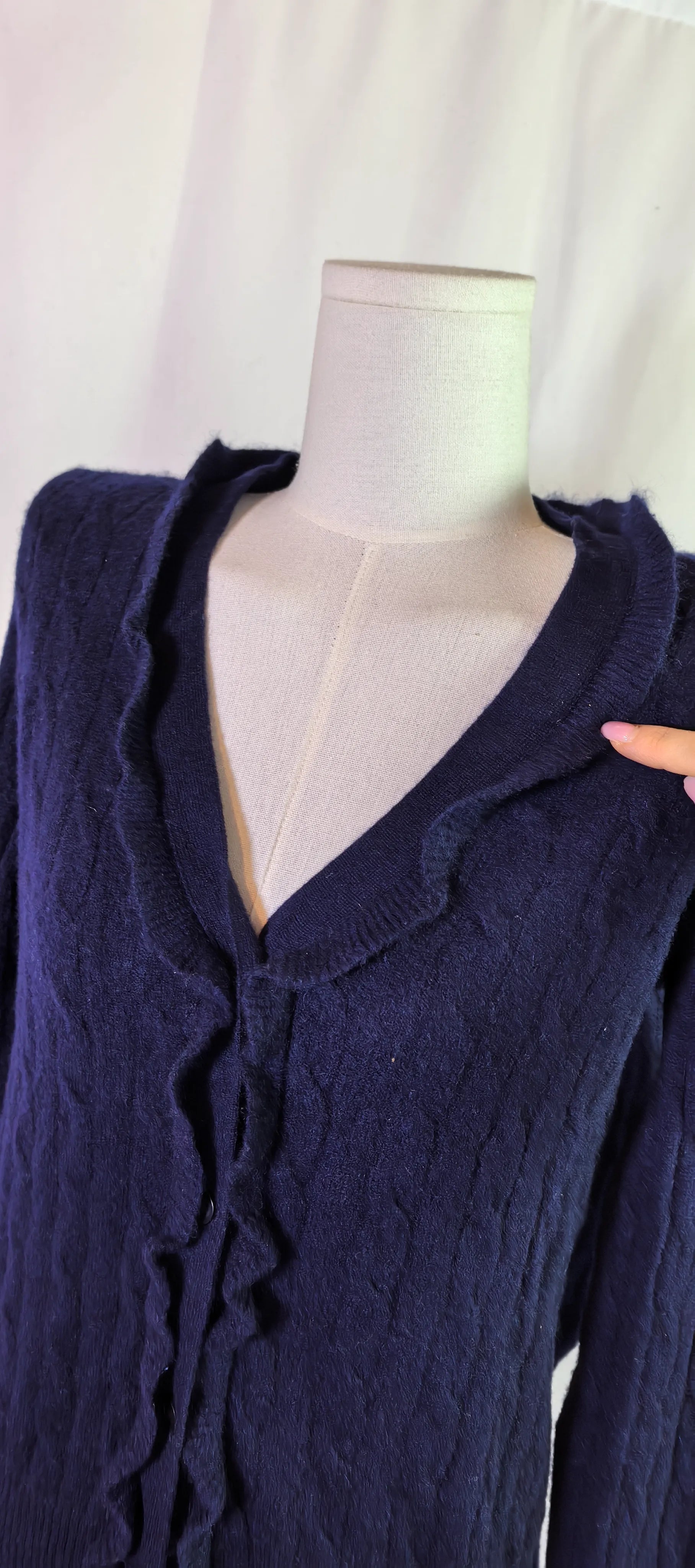 Pulover din casmir cu torsade si volane  - Aqua