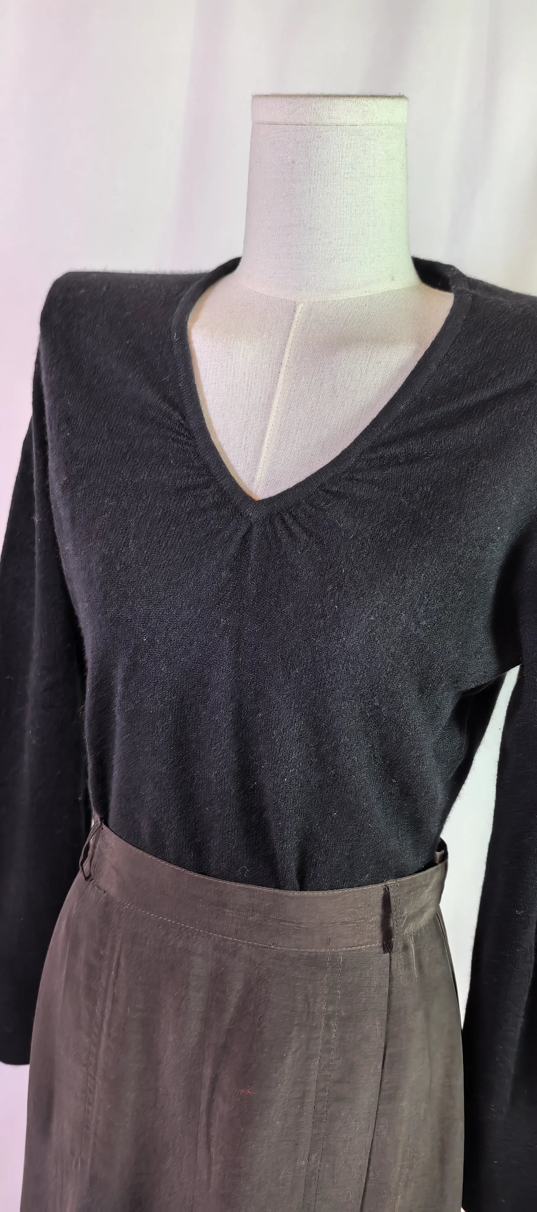 Pulover V-neck din casmir - Apt.9