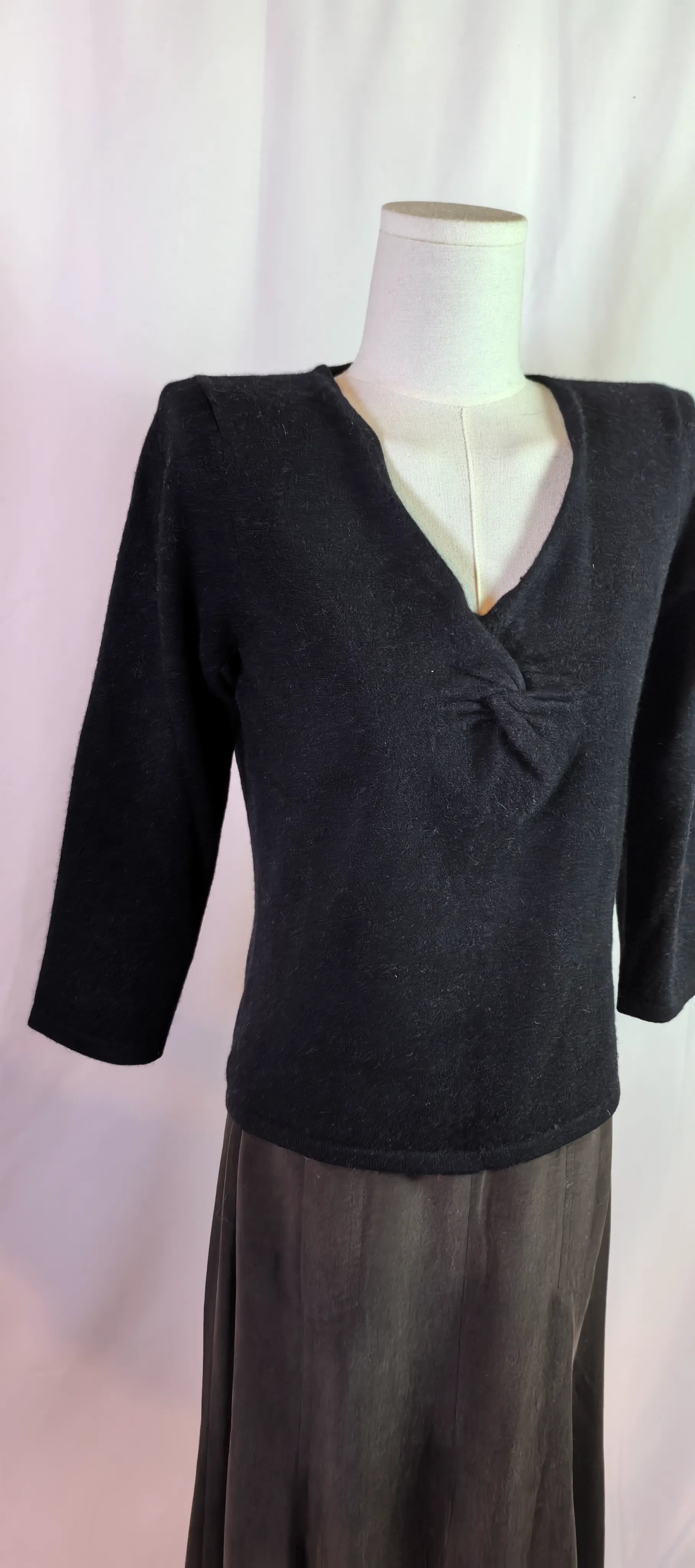 Pulover cu maneci 3/4 din casmir - Context