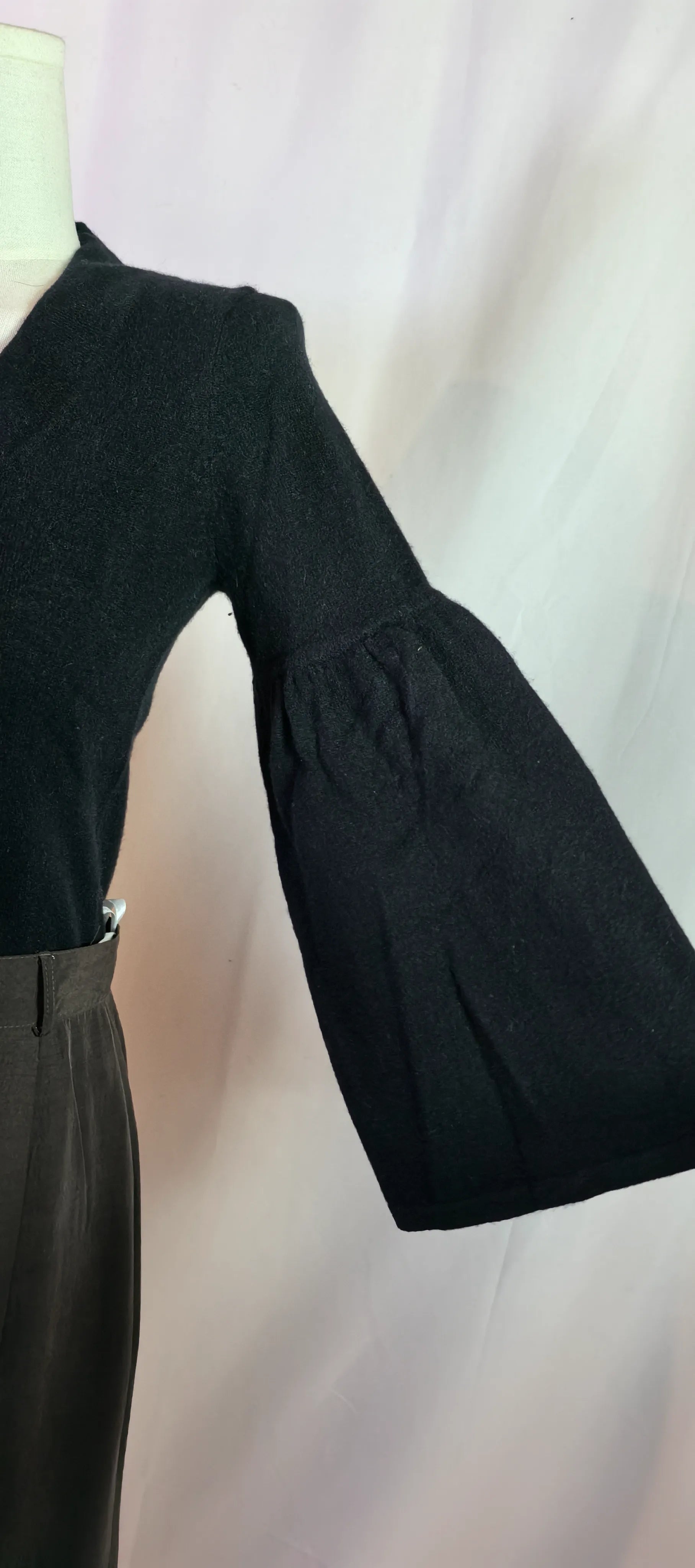 Pulover din casmir cu maneci clopot - U-knit