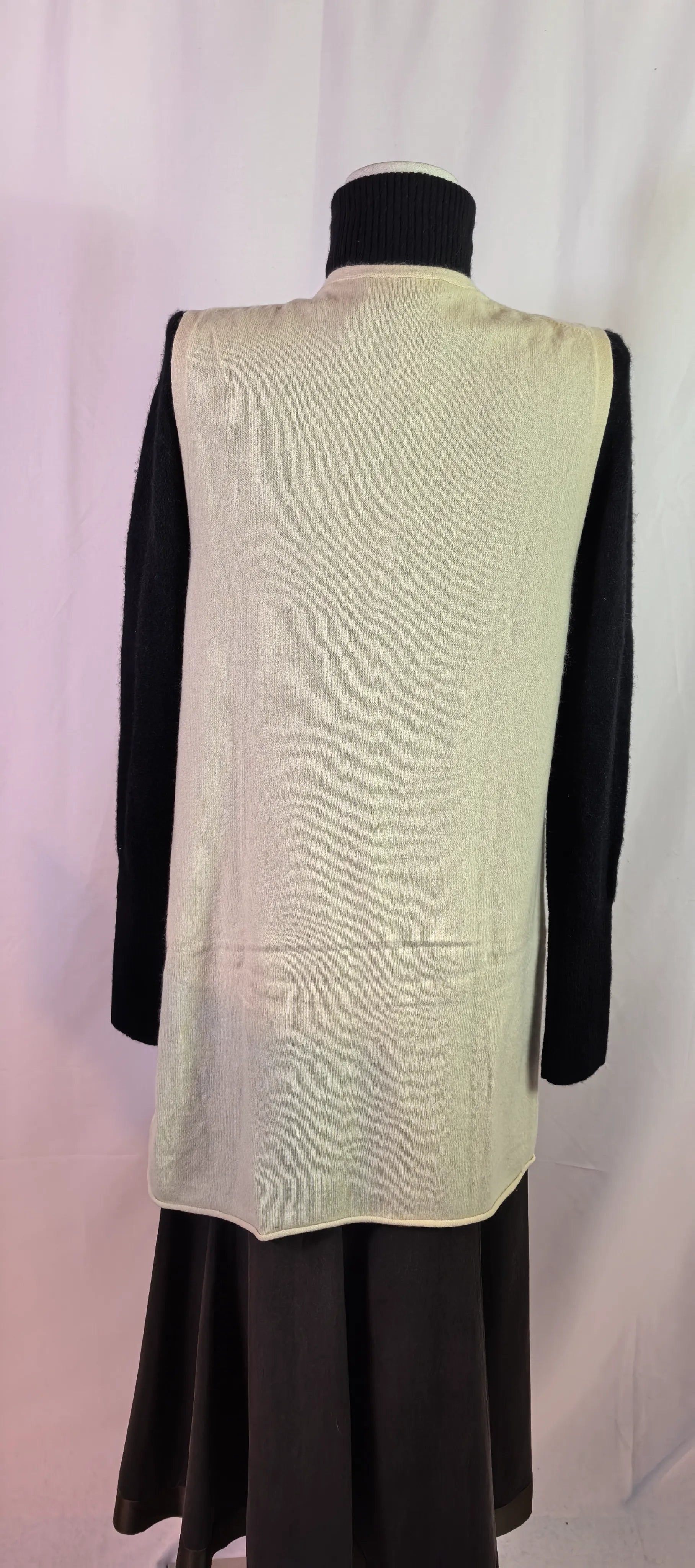 Vesta lunga din casmir - Karoo Mark Eisen