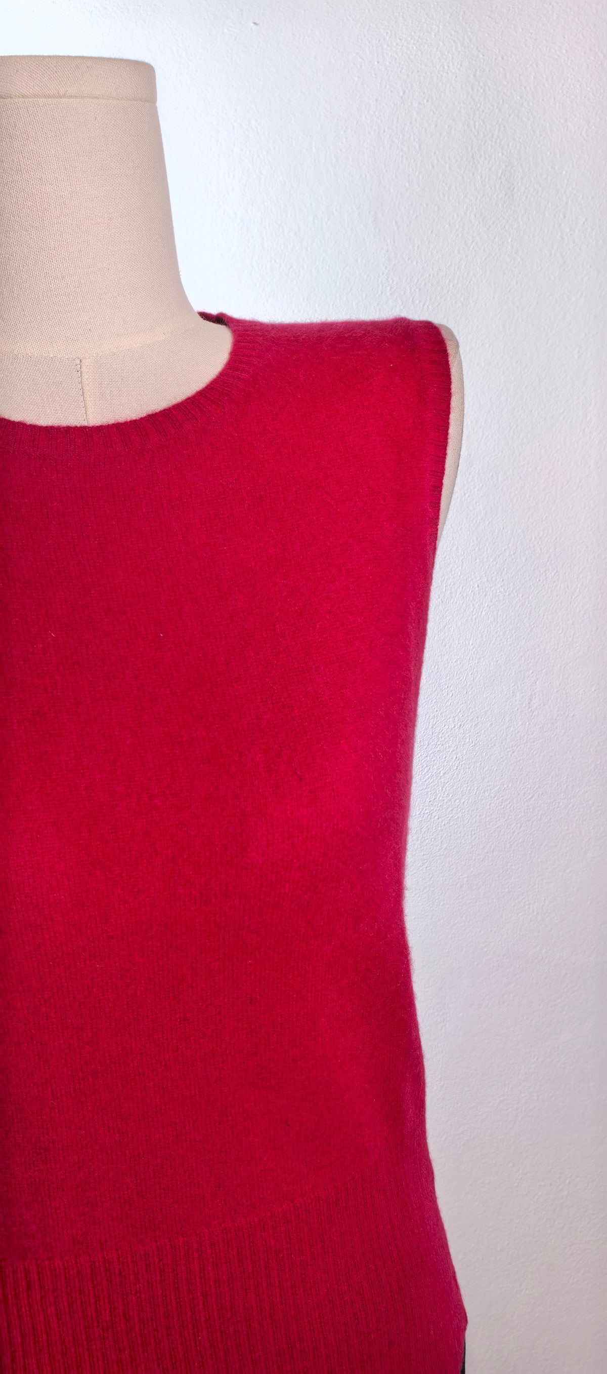 Bluza fara maneci din casmir -  Sutton Studio Cashmere