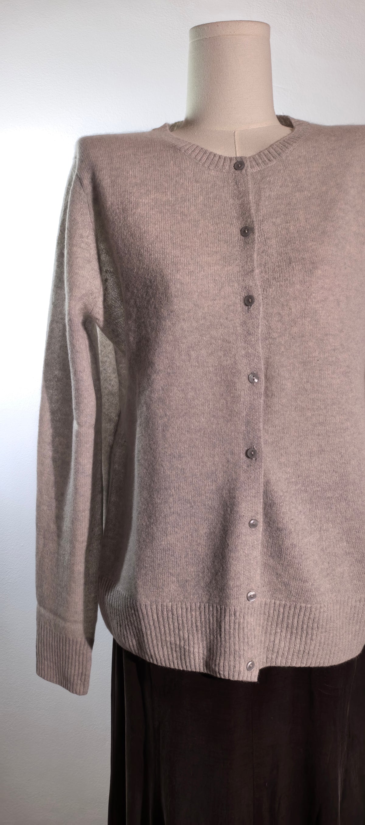 Pulover cu nasturi din casmir - Saks Fifth Avenue