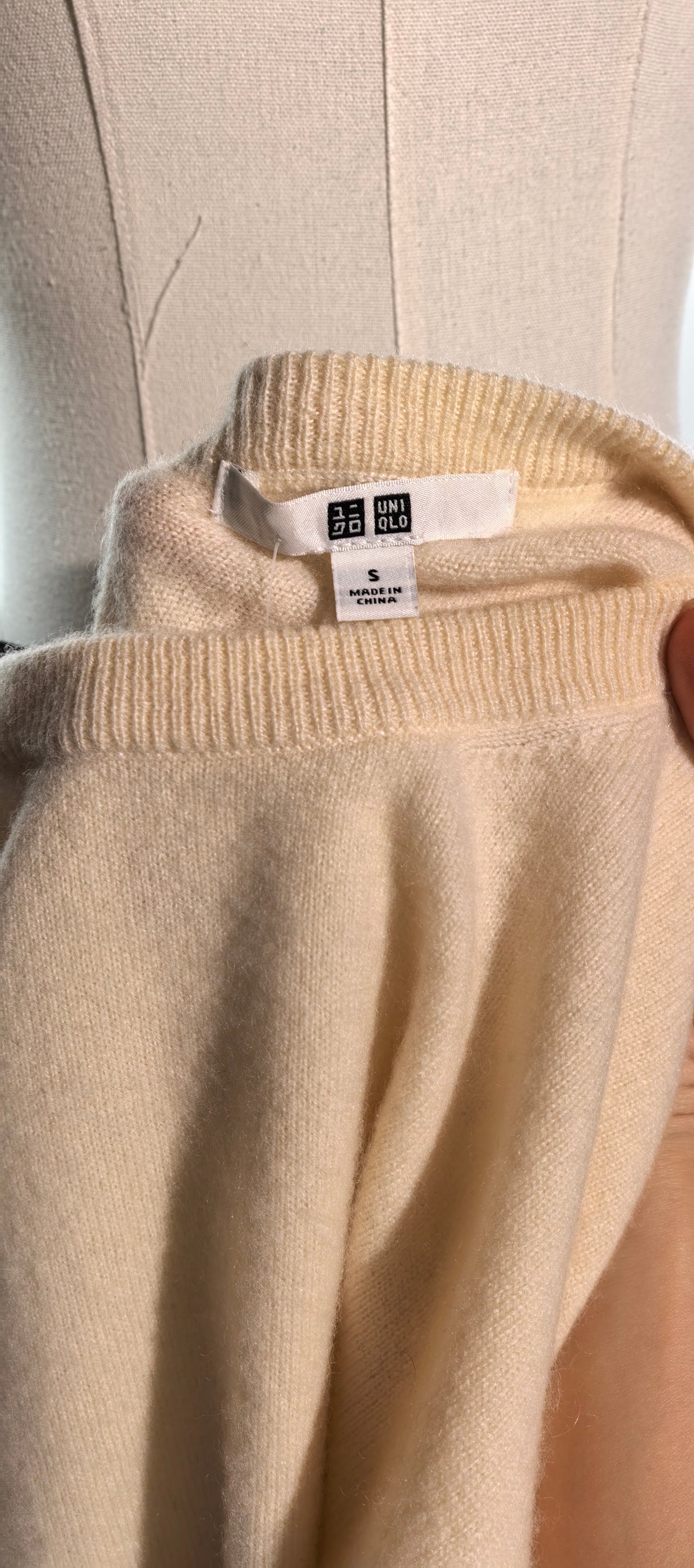 Pulover din casmir - Uniqlo