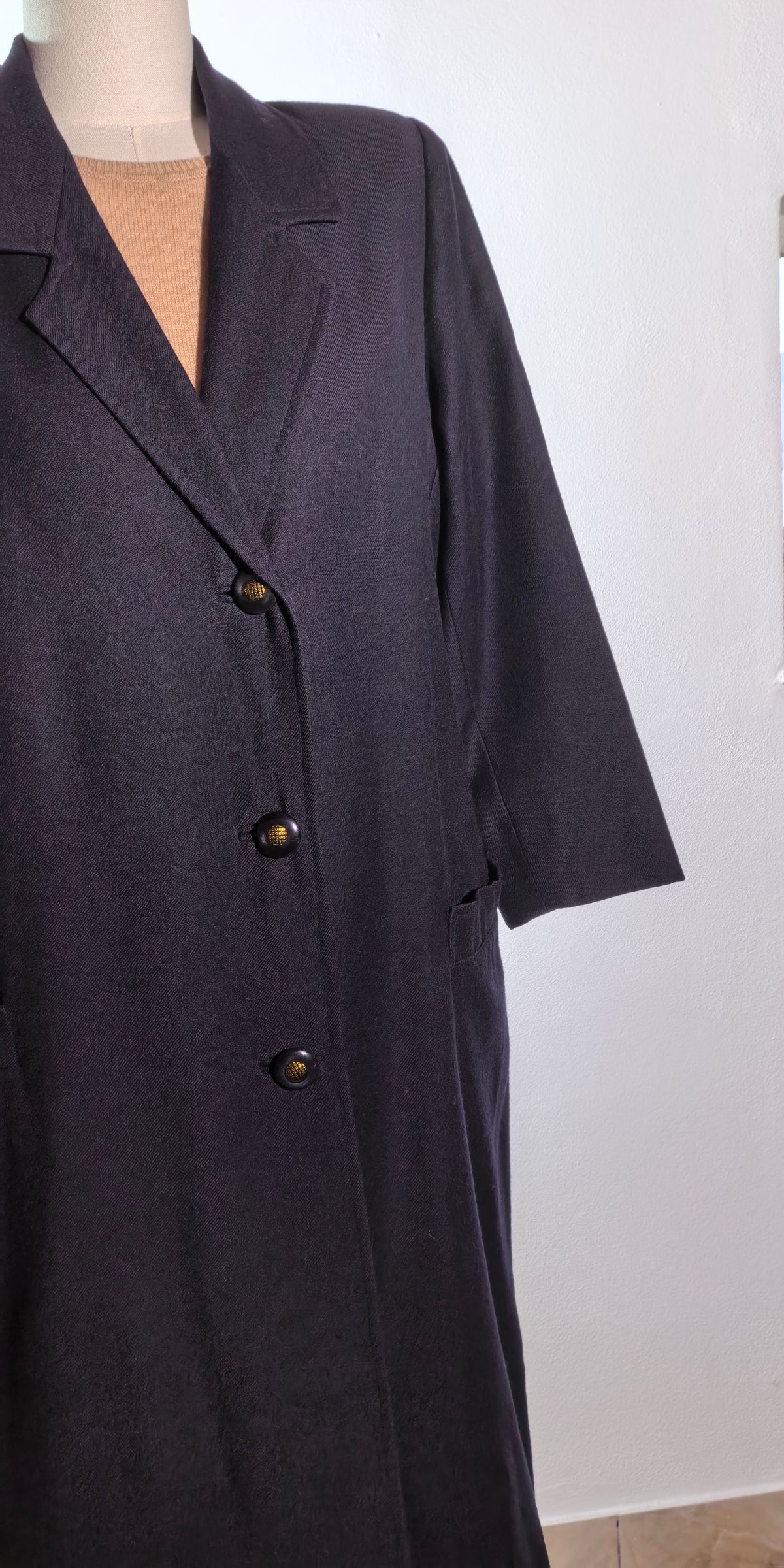 Palton tip sacou handmade  din stofa fina de lana