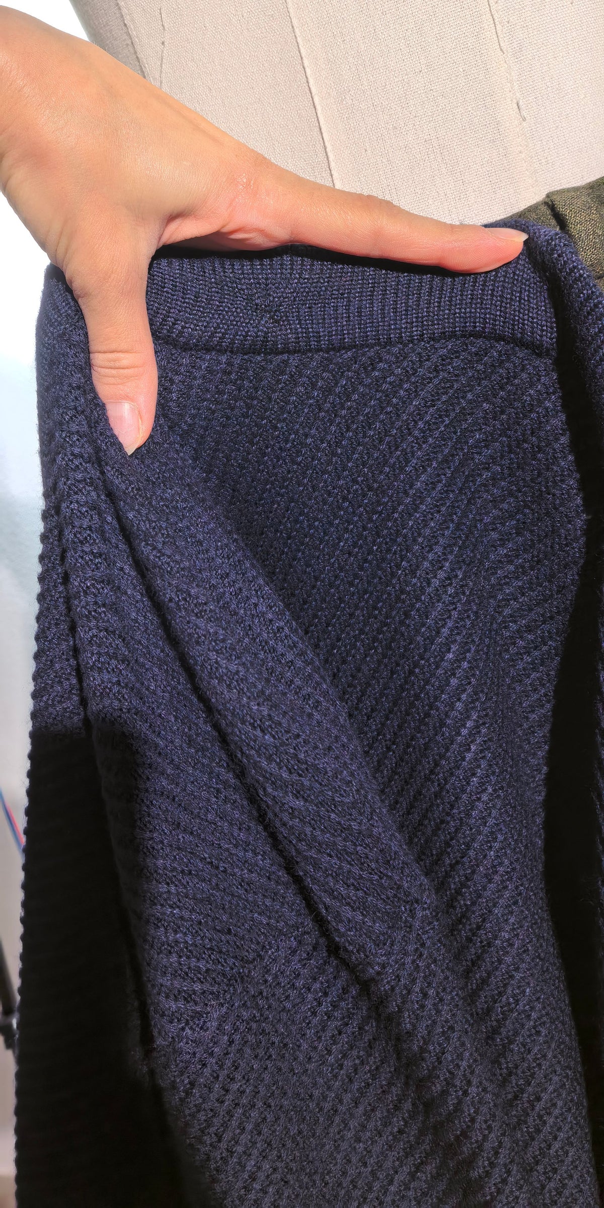 Cardigan amplu din merino extra fin - Blue Berry