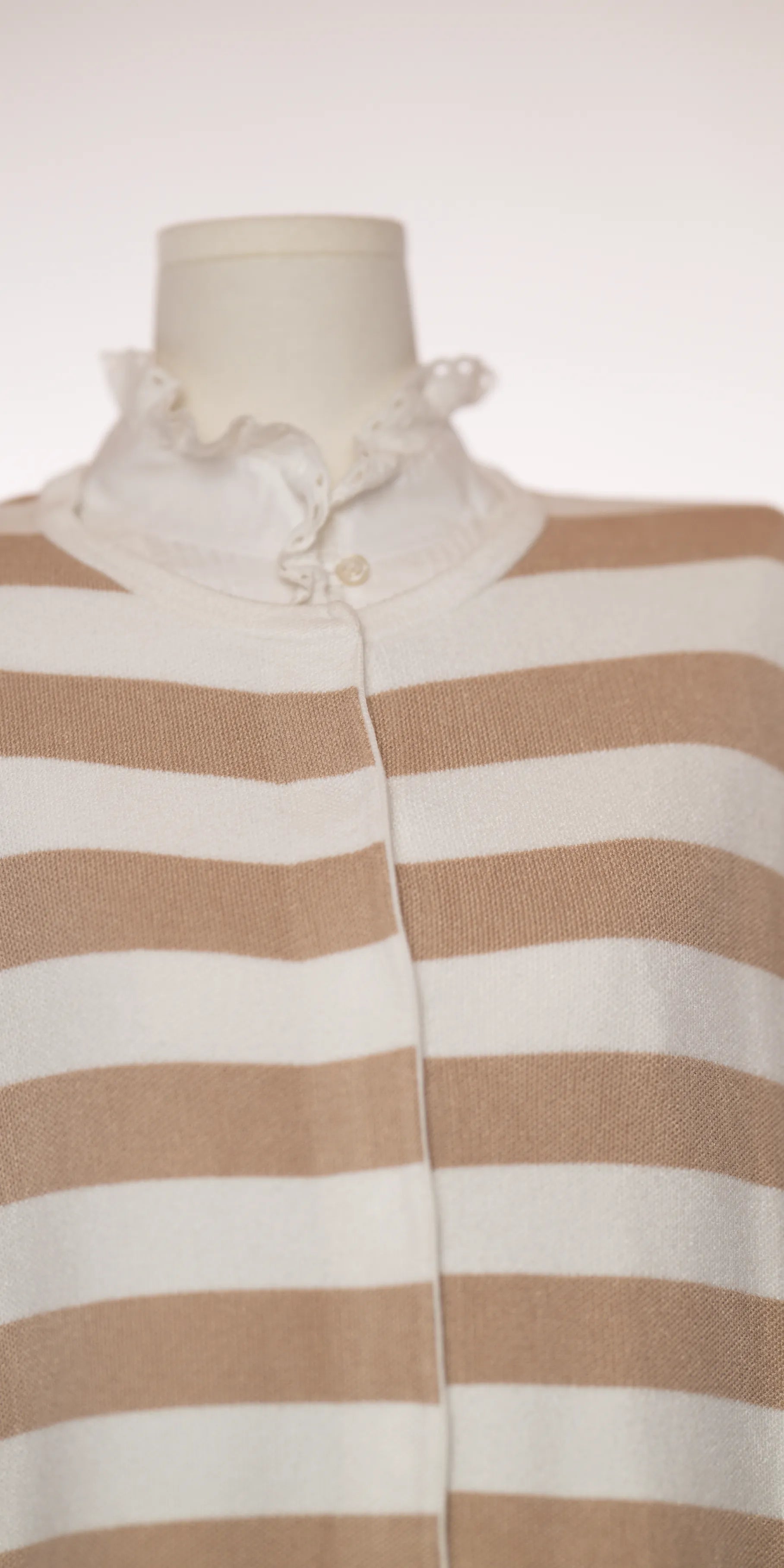 Cardigan tricotat - Peter Hanh