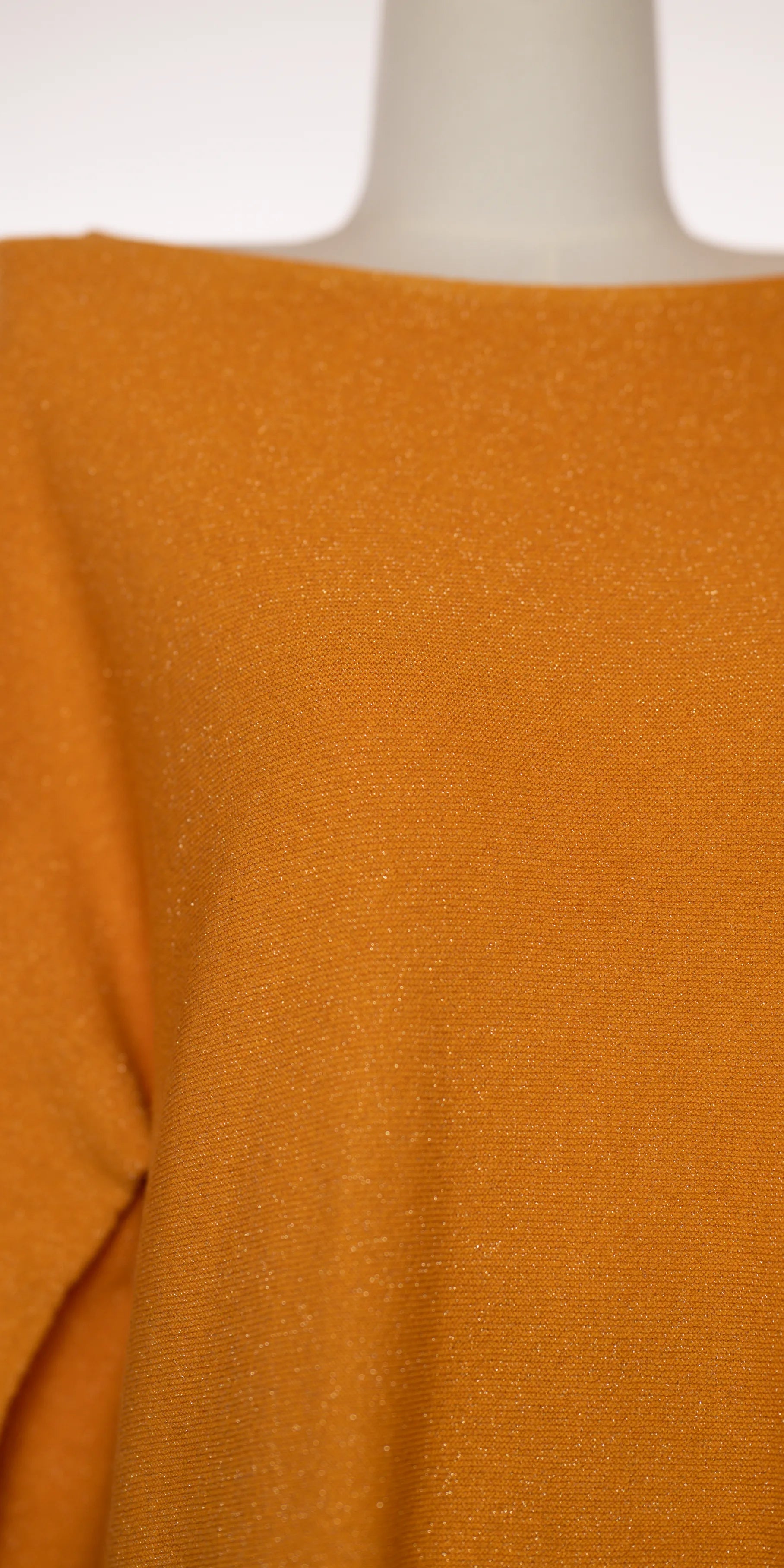 Pulover cu fir auriu - Rich&Royal
