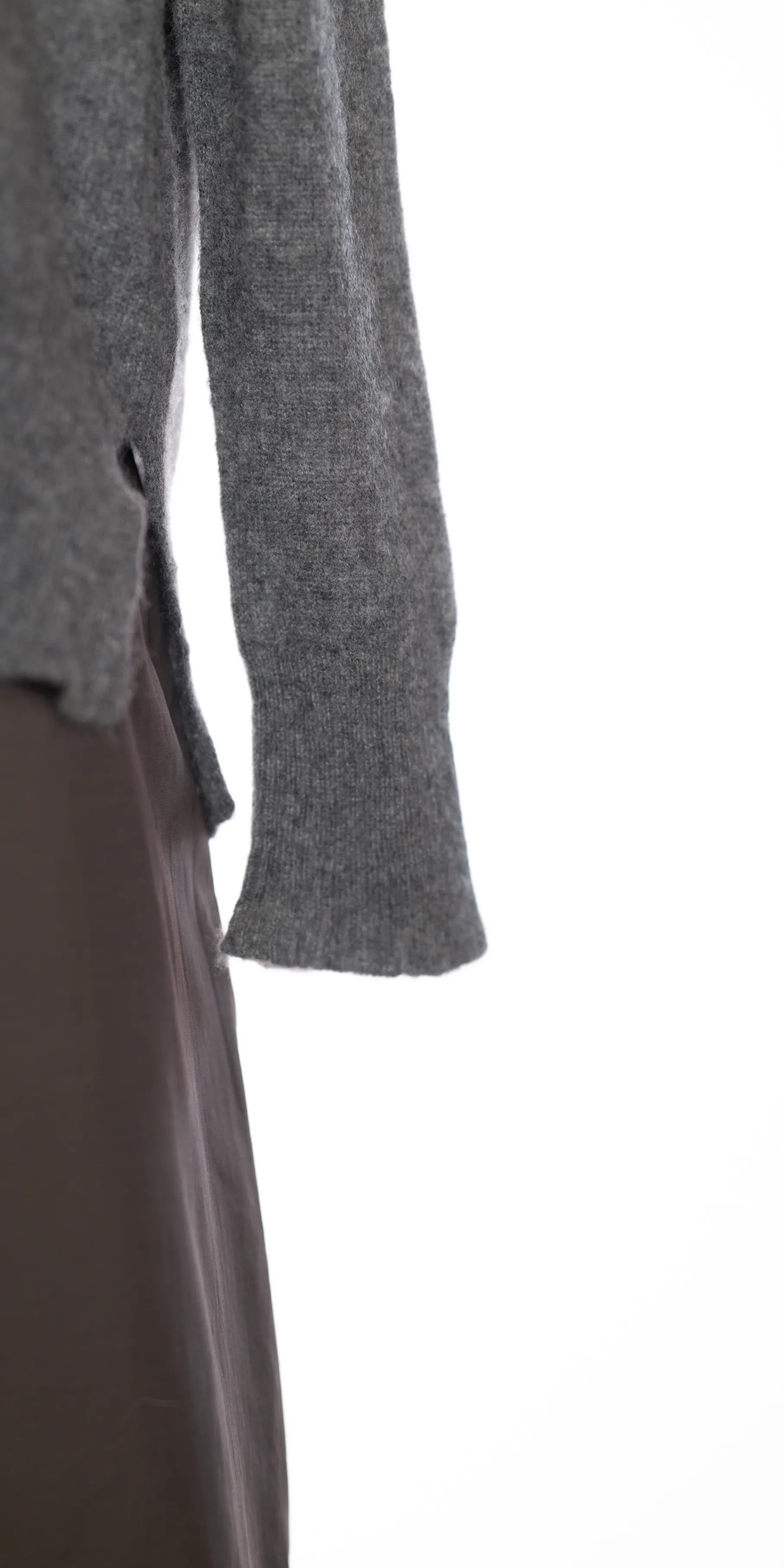 Pulover aerat din casmir oversized- Tahari - M