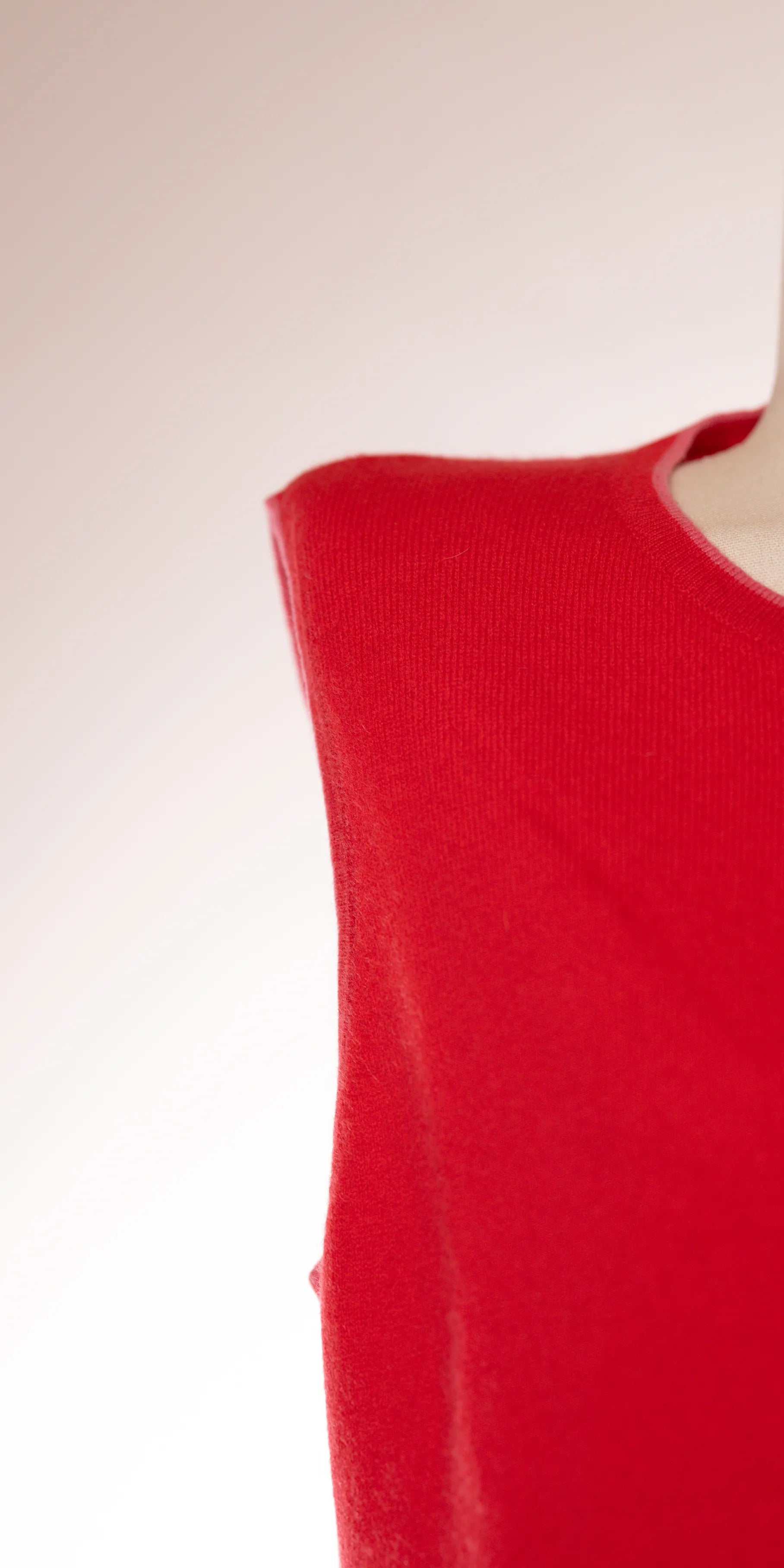 Bluza din casmir fara maneci - Lauren Hansen