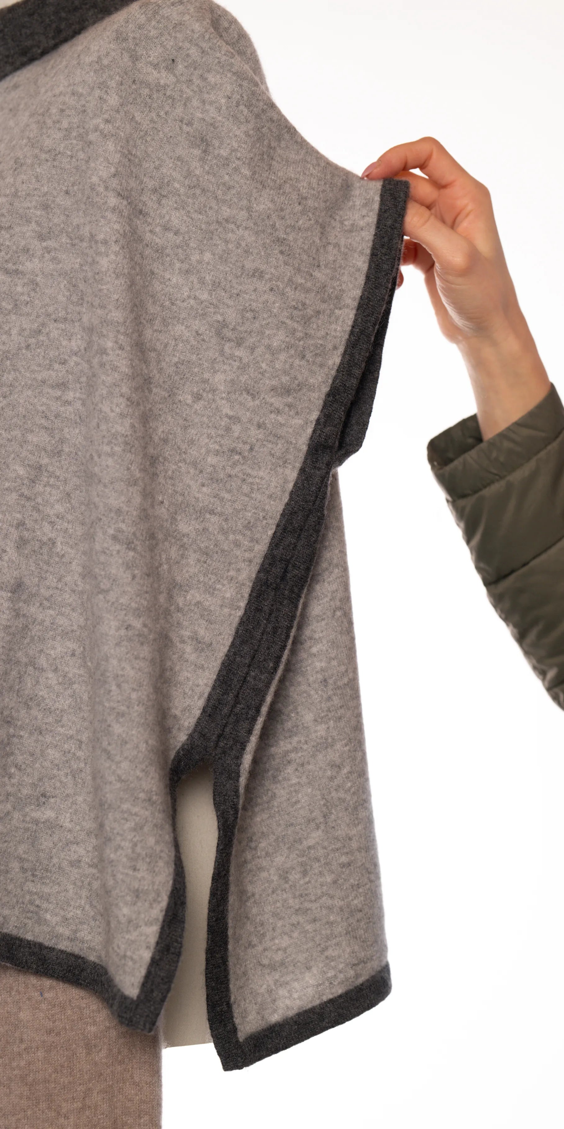 Bluza cu umeri nedefiniti din casmir - Kinross