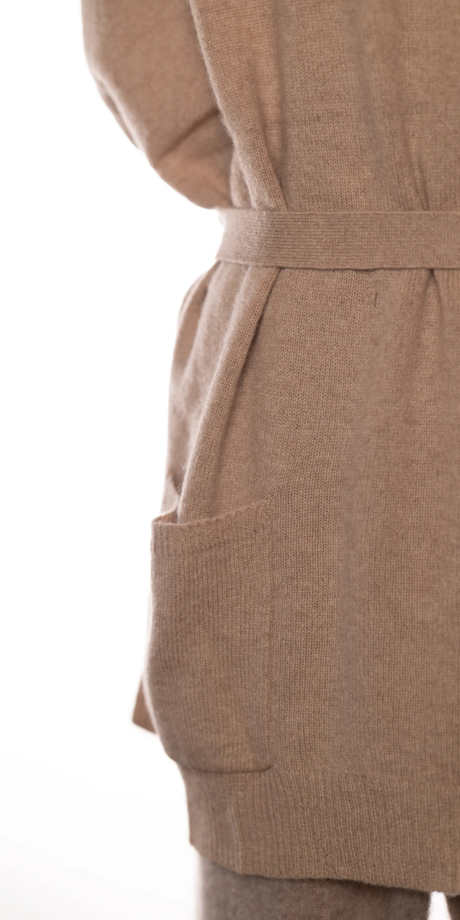 Vesta din casmir cu cordon -BCBZMaxazria