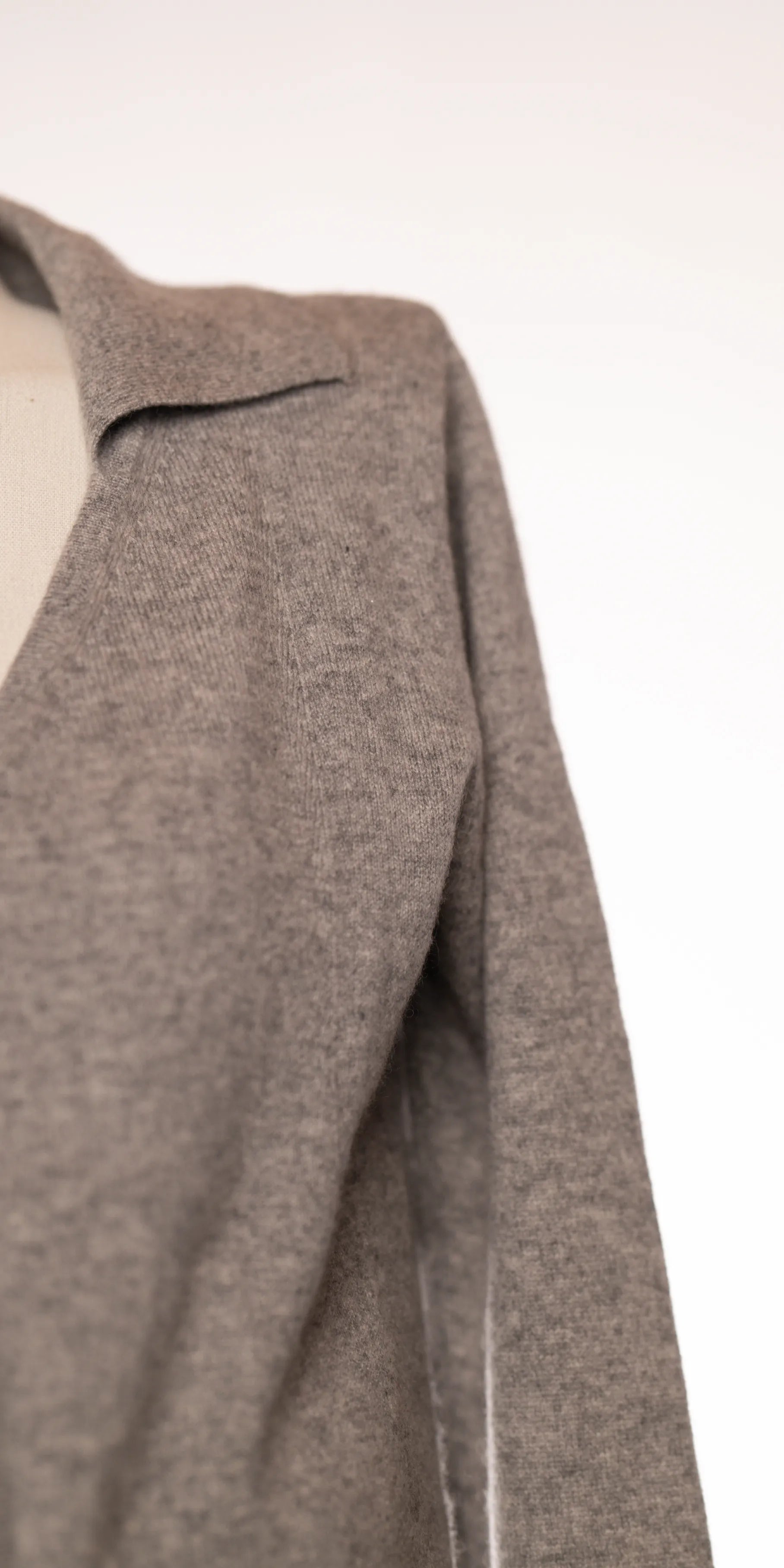 Cardigan din casmir aerat - Linea Blu