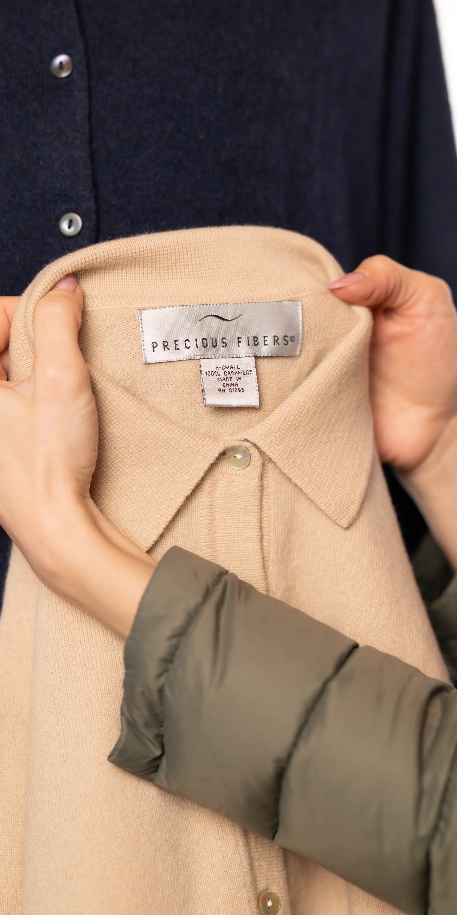 Cardigan din casmir cu guler - Precious Fiber
