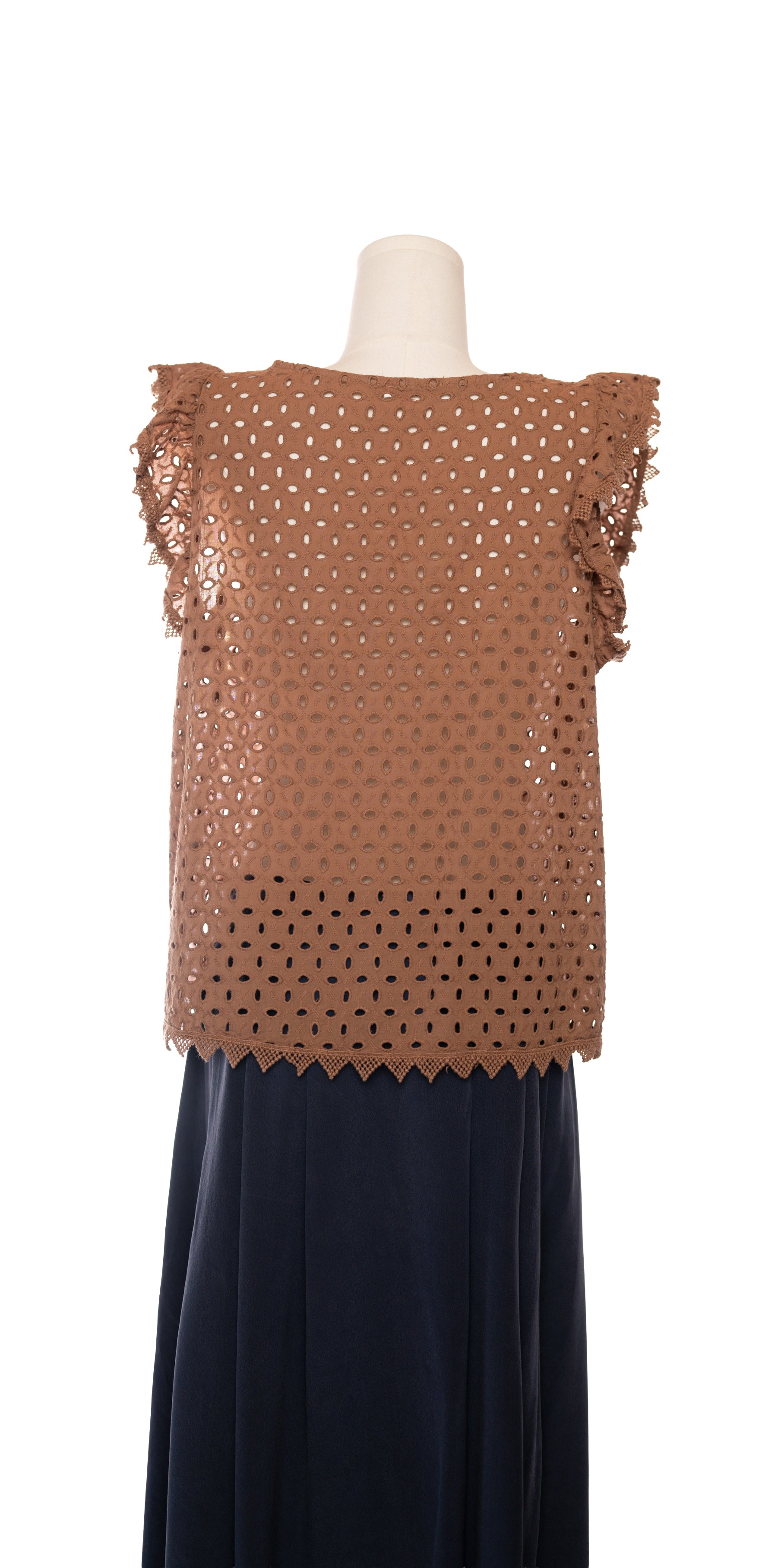 Top cu perforatii - Made in Italy