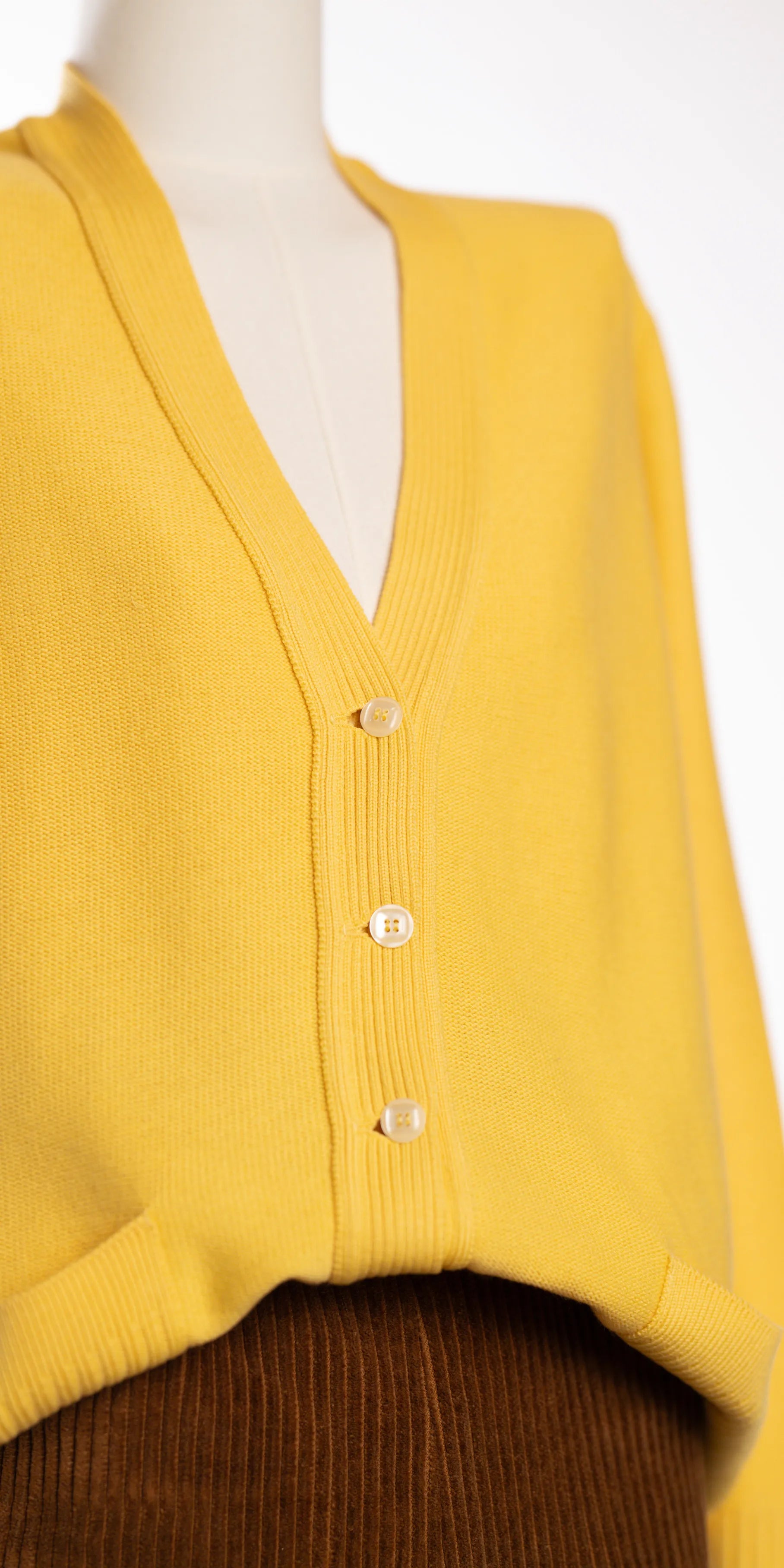 Cardigan din lana fina
